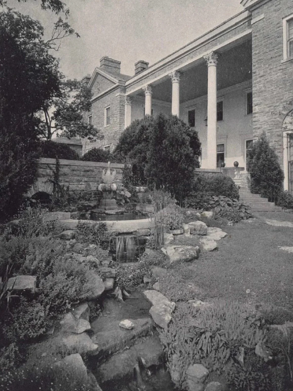 Petite Swan Garden at Cheewood Gardens, Nashville, Tennessee