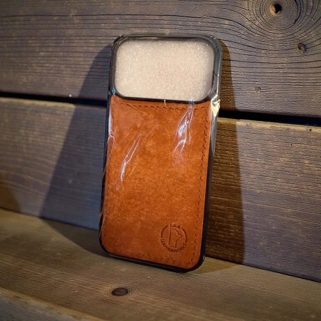 Phone case brown.JPEG