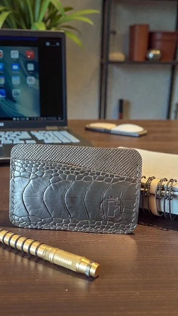 Black Ostrich & Veg-Tan Horizontal Card Holder | Ready to Ship