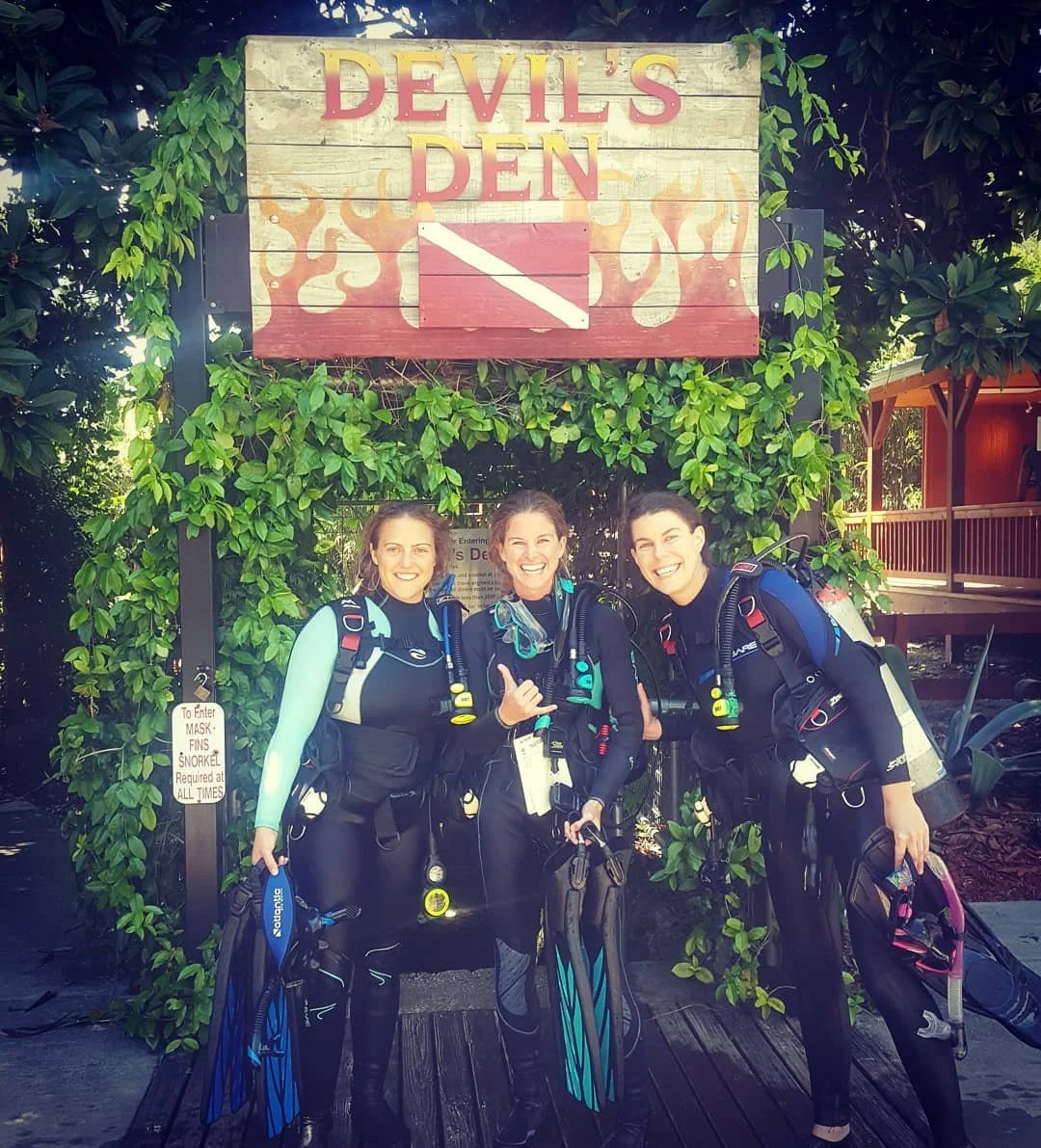 Building a Dive Community