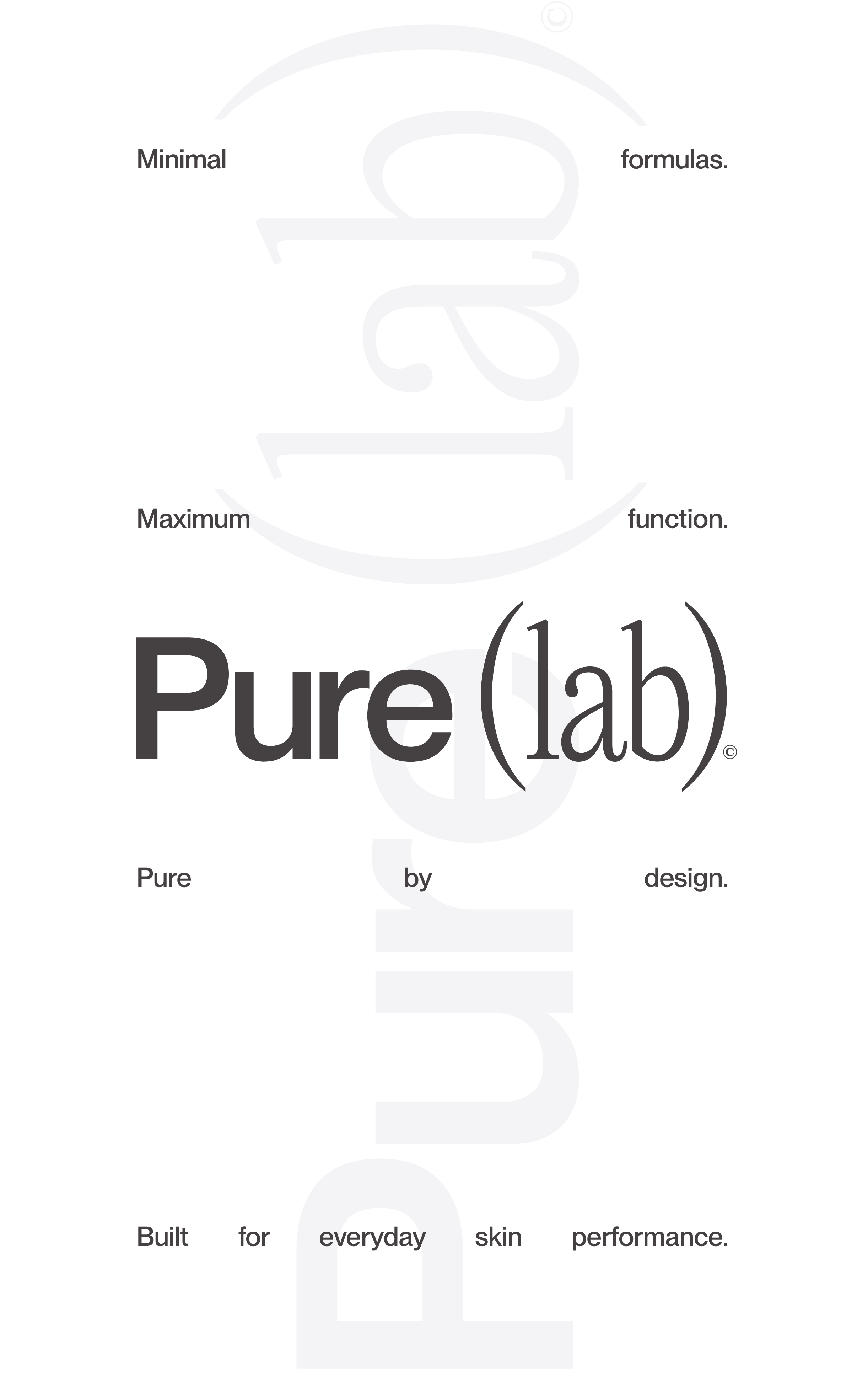 Das Bild zeigt ein minimalistisches Logo von Pure(lab), das für eine Marke steht, die für ihre Alltags-, Hautpflege- und Leistungsprodukte bekannt ist, entwickelt mit einem klaren und einfachen Design.