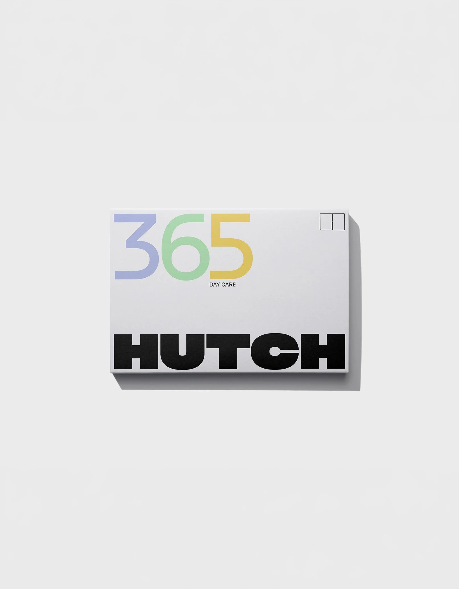 Verpackung eines Produktenamens "365 Day Care" von der Marke Hutch, auf weißem Hintergrund