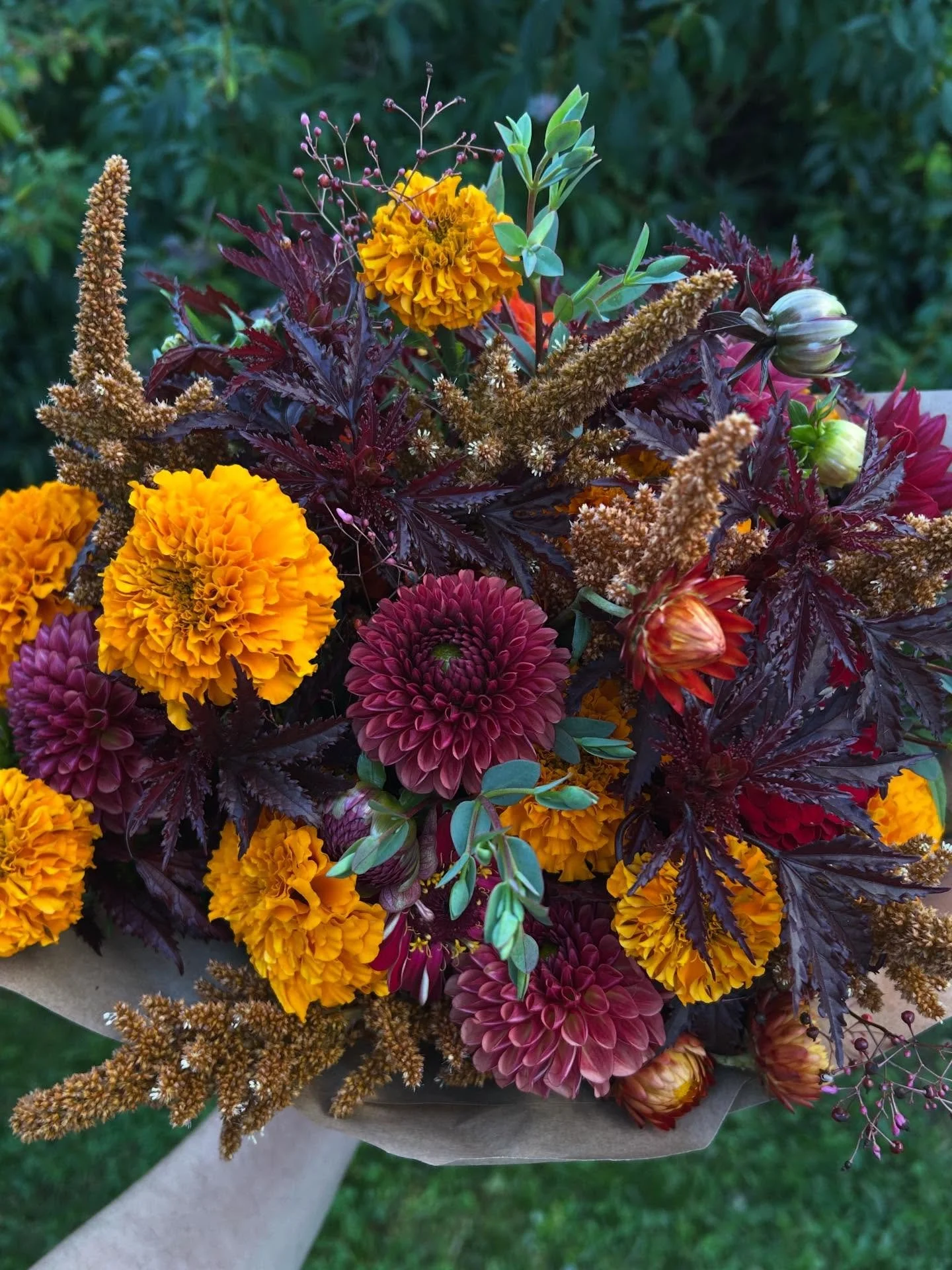 More autumnal palettes 🍁🍂☺️💐