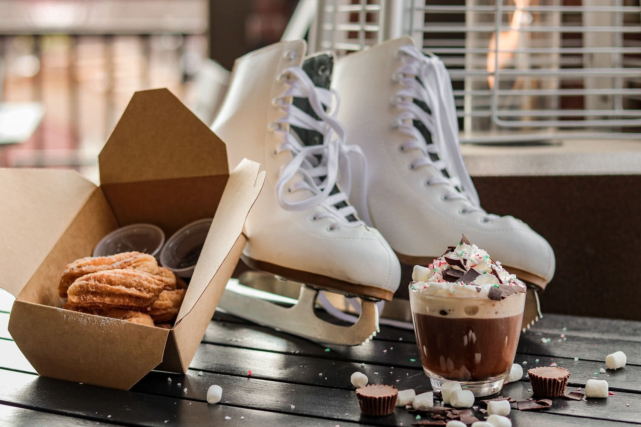 It's the most wonderful time of the year and carriage rides are back for the month on December! Every Thursday come stop in before you go for two take-out hot chocolates &amp; an order of churros for $10! ☕