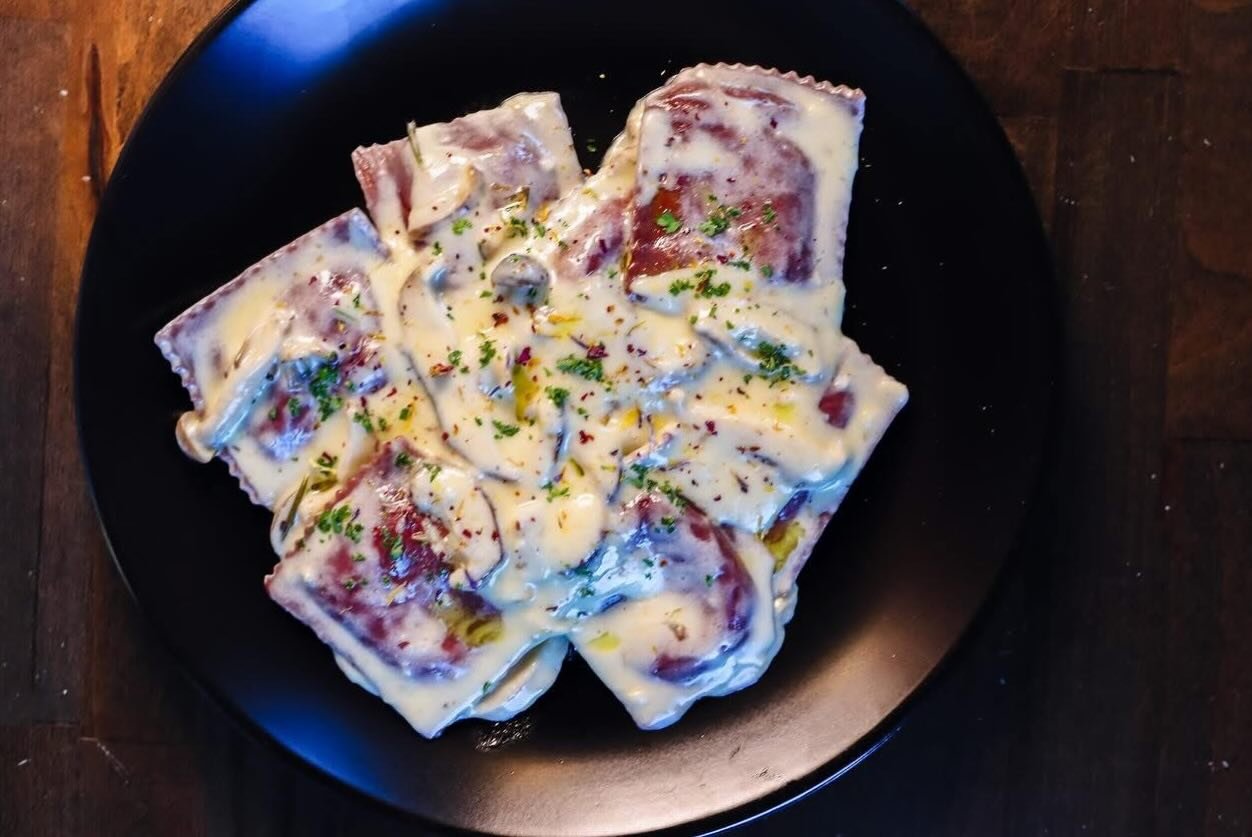 &lsquo;twas the weekend before Christmas🎄

MATZAH BALL SOUP
DAIRY FREE
matzah dumplings and chicken soup
*contains gluten*

TAPA SPECIAL
LATKES
GLUTEN FREE
potato pancakes served with spiced sour cream &amp; apple sauce

ENTREE SPECIAL
EGGPLANT PARM