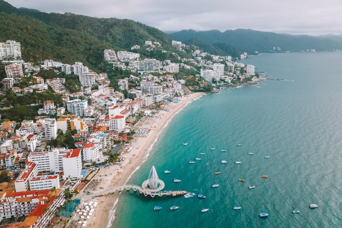 We are CLOSED today (1/11) and tomorrow (1/12) as a few of our staff will be in Puerto Vallarta for a staff trip! 
We will be reopening on Tuesday (11/13) and hope to see you then!