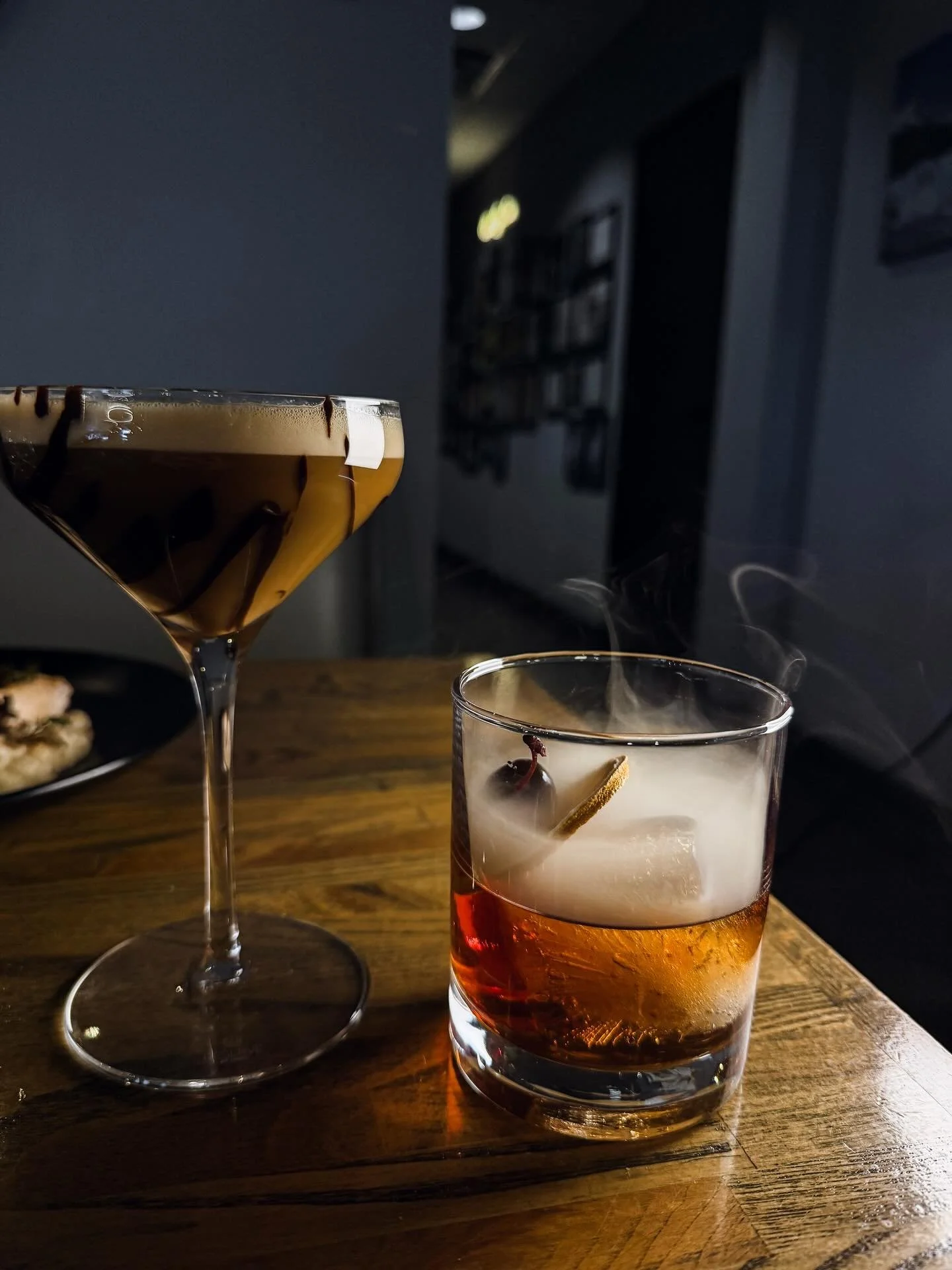 Happy Friday! Here are your delicious weekend specials🎉

Bartender Specials: 
Thin Mint Espresso Martini 

Toasted Almond Old Fashioned 

Chef Specials: 
Braised Swordfish 
ginger &amp; garlic marinades 8oz swordfish filet, served with a coconut &am