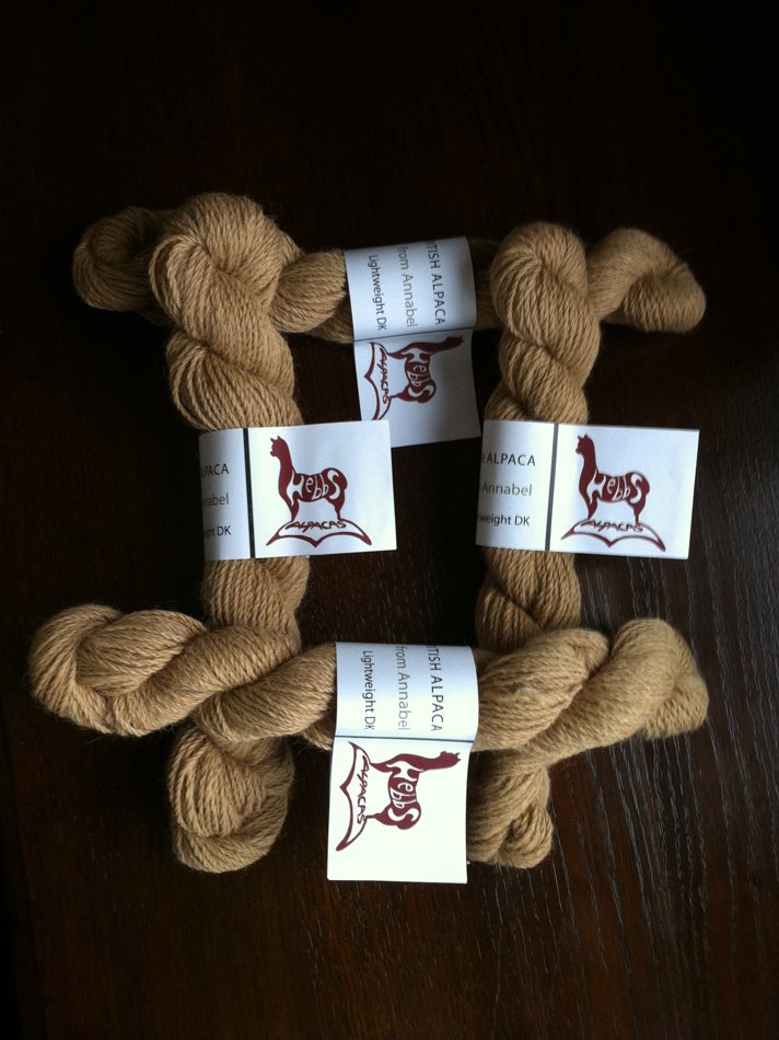 Hucaya Alpaca Yarn - DK - 50g