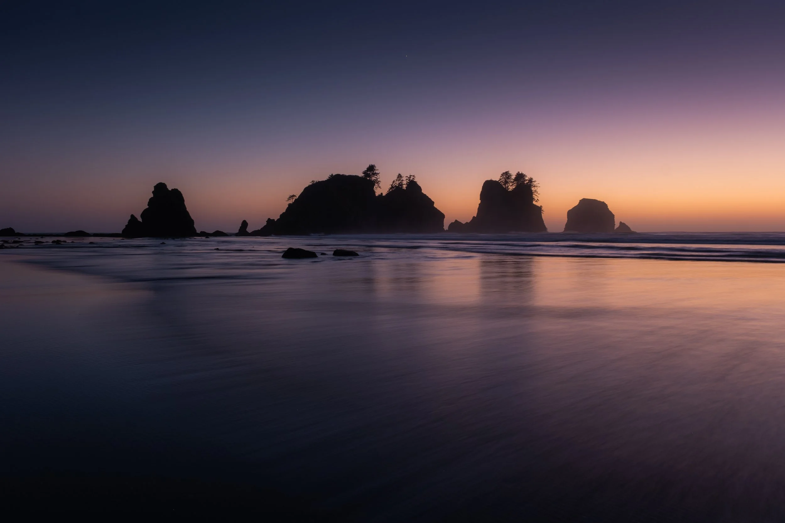 Shi Shi beach at sunset, sea stacks with long exposure beach photography