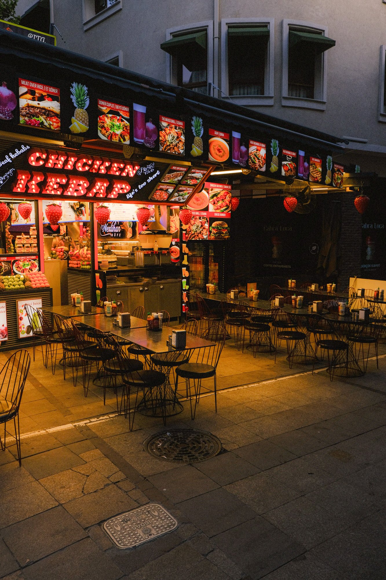 ISTANBUL STREET PHOTOGRAPHY-6-2.jpg