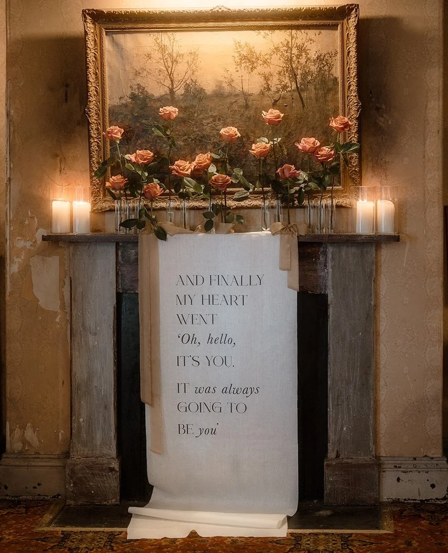 The most elegant weddings this season?⁠
⁠
They&rsquo;re dialling it down.⁠
⁠
Quiet luxury in floral form:⁠
understated,⁠
tonal,⁠
effortless.⁠
⁠
Think muted palettes, minimal mechanics, natural movement.⁠
Nothing screams for attention, and that&rsquo;