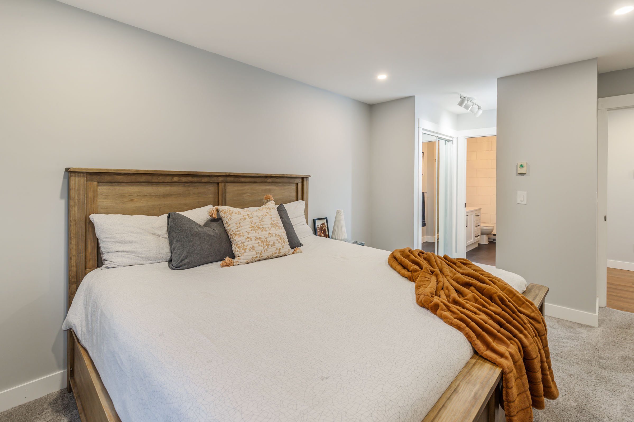 Highview Terrace 978-30.jpg