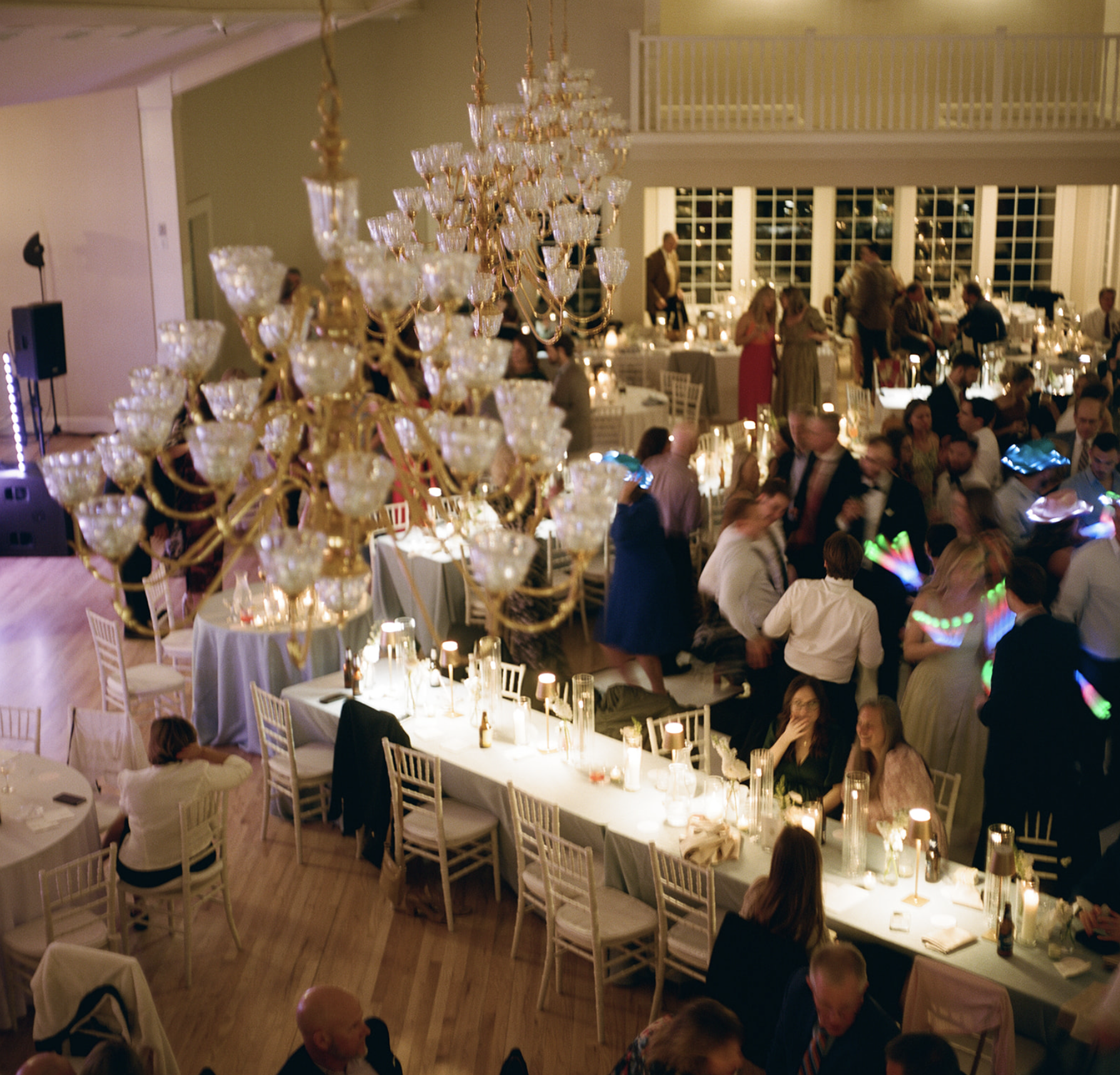 Hawthorn House, Kansas City wedding on film 