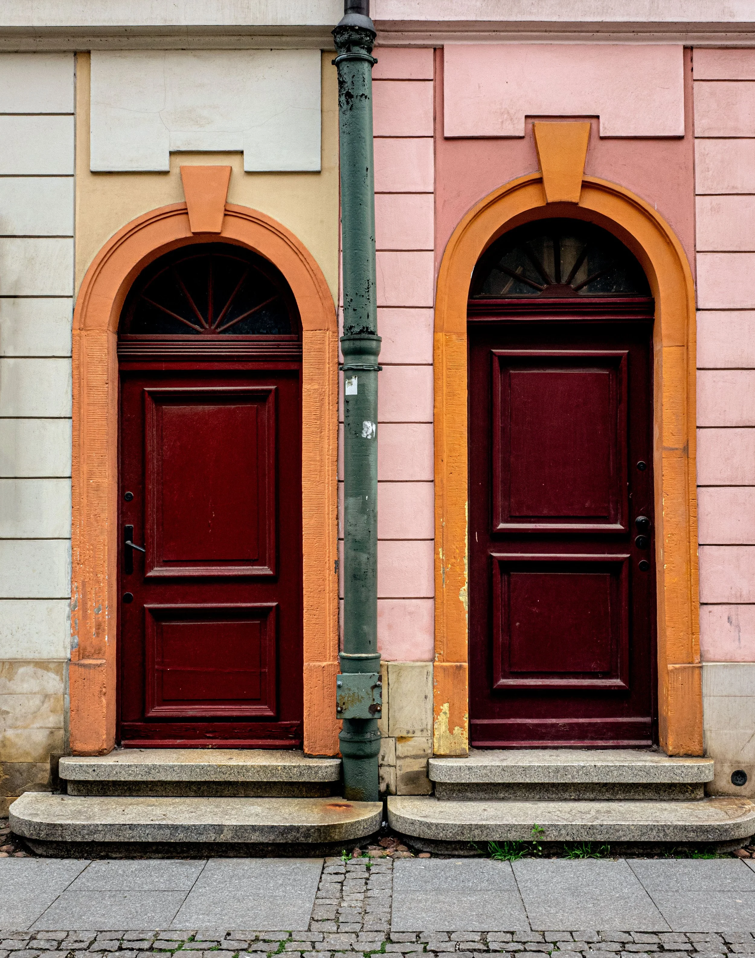 Poland • Wrocław • Yellow door III