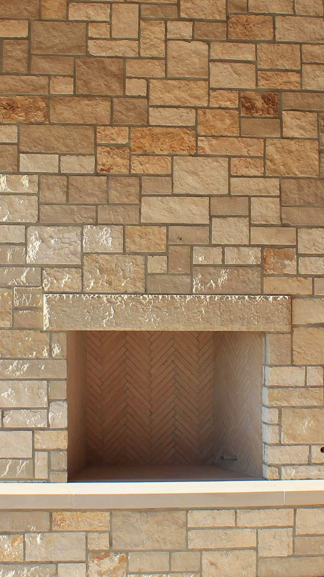 outdoor-fireplace.jpg
