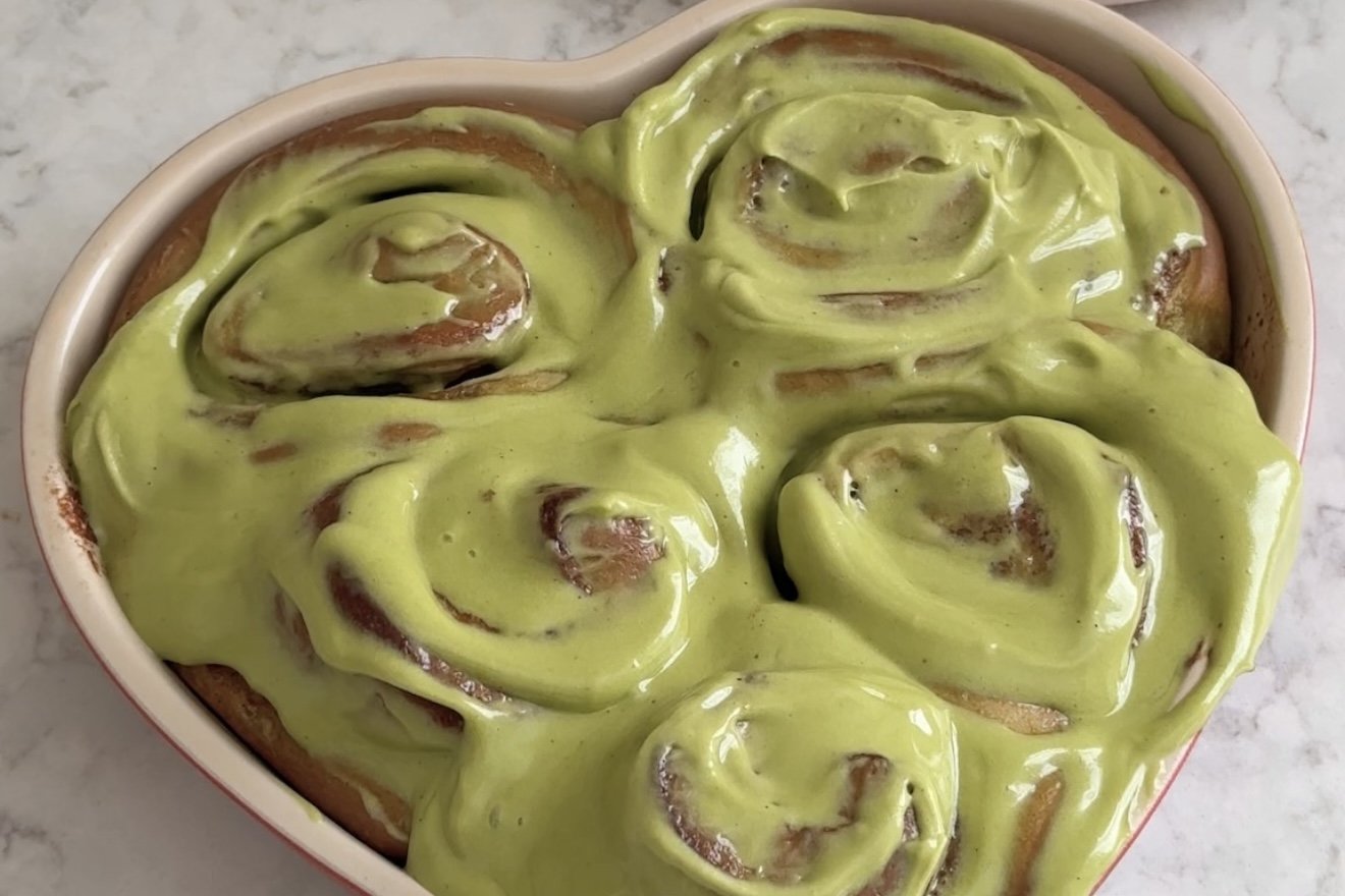 matcha cinnamon rolls.