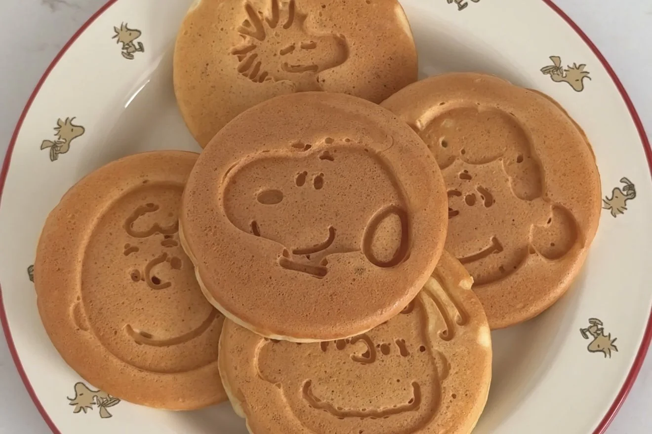 snoopy pancakes.