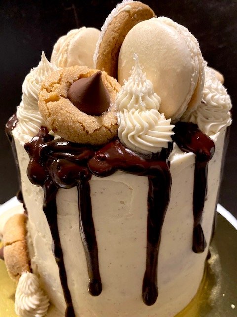 YULE CAKE.jpg