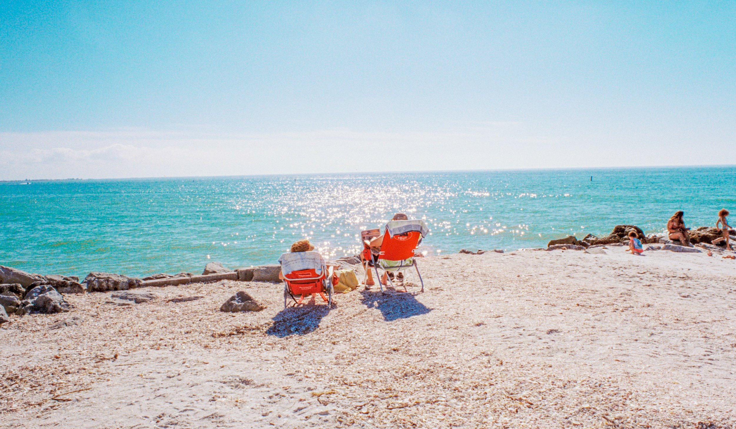 Playa y Los Tiempos Tampa