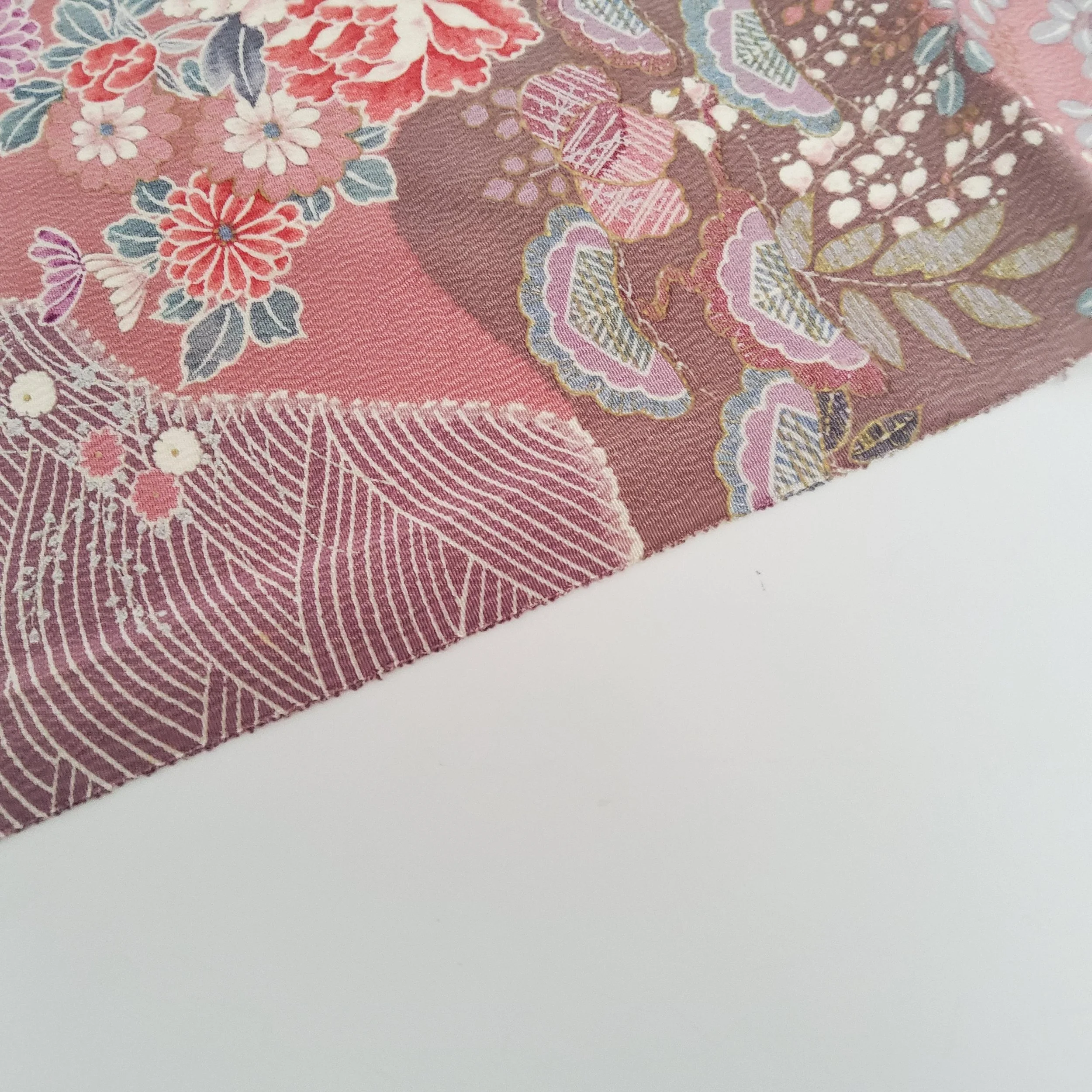 https://i.etsystatic.com/22187485/r/il/5f1296/7035632195/il_fullxfull.7035632195_1rxs.jpg