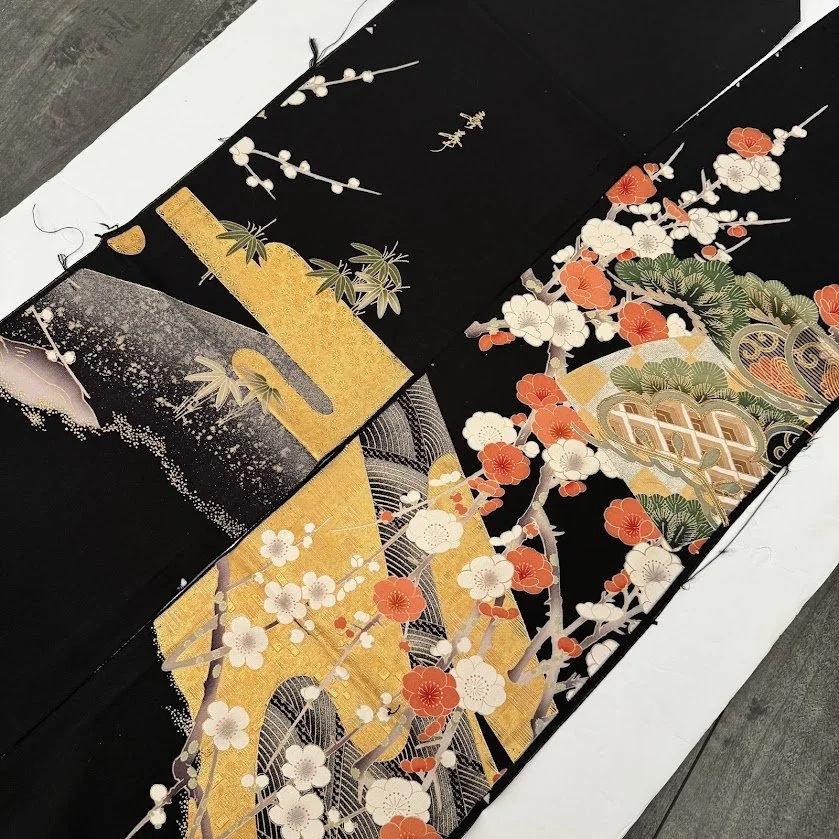 Golden River #E#Fset Tomesode Black Silk ToG12