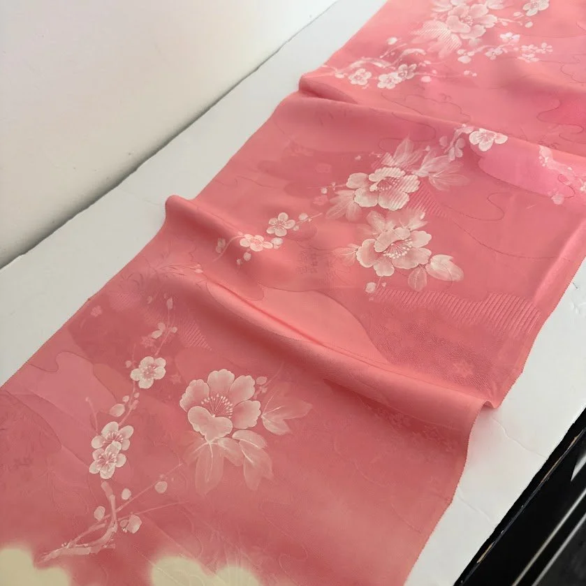 Exquisite Hand Painted Jacquard Kimono Silk RX16