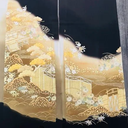 Golden #C#D Tomesode Black Silk ToF61