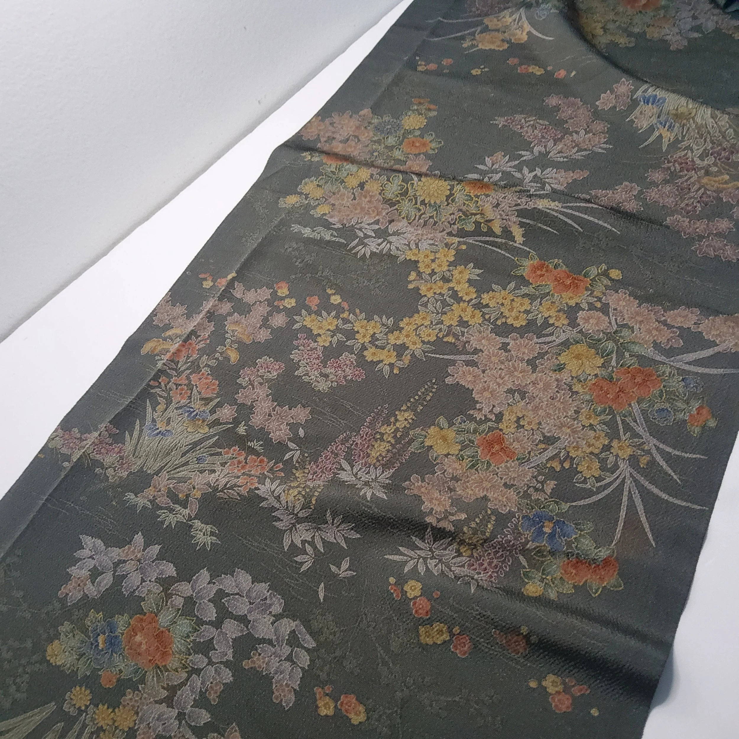 Juniper Charcoal Chirimen Kimono Silk CJ72