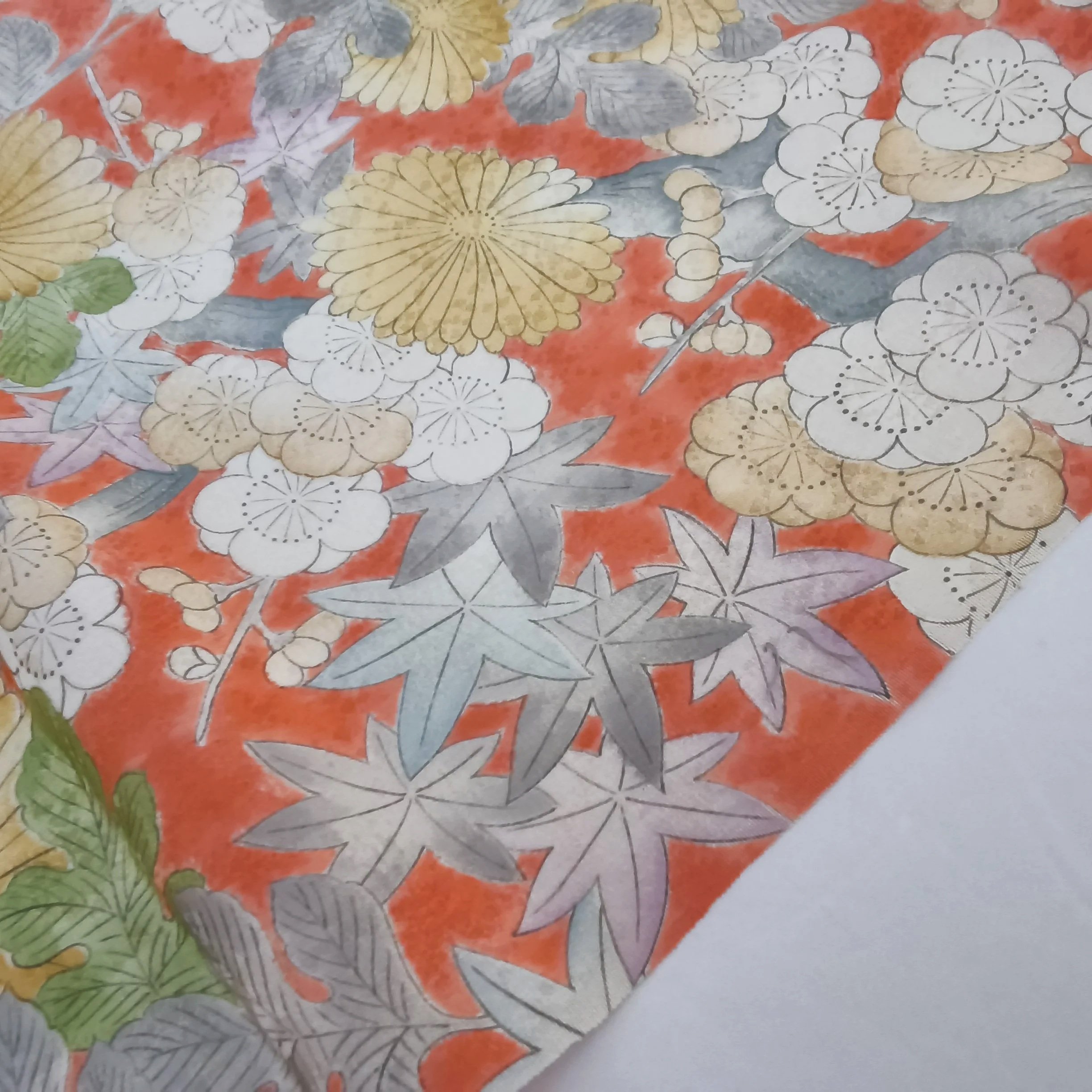 Coral Bloom Hand Painted Jacquard Kimono Silk RW80