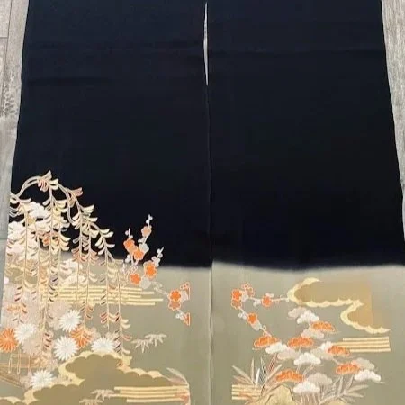 Golden Wisteria #A#B Tomesode Black Silk ToF89