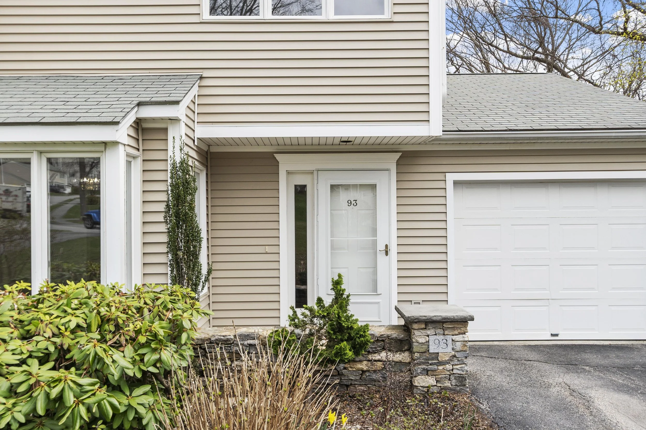 Contingent 93 Oakwood Lane Worcester Massachusetts