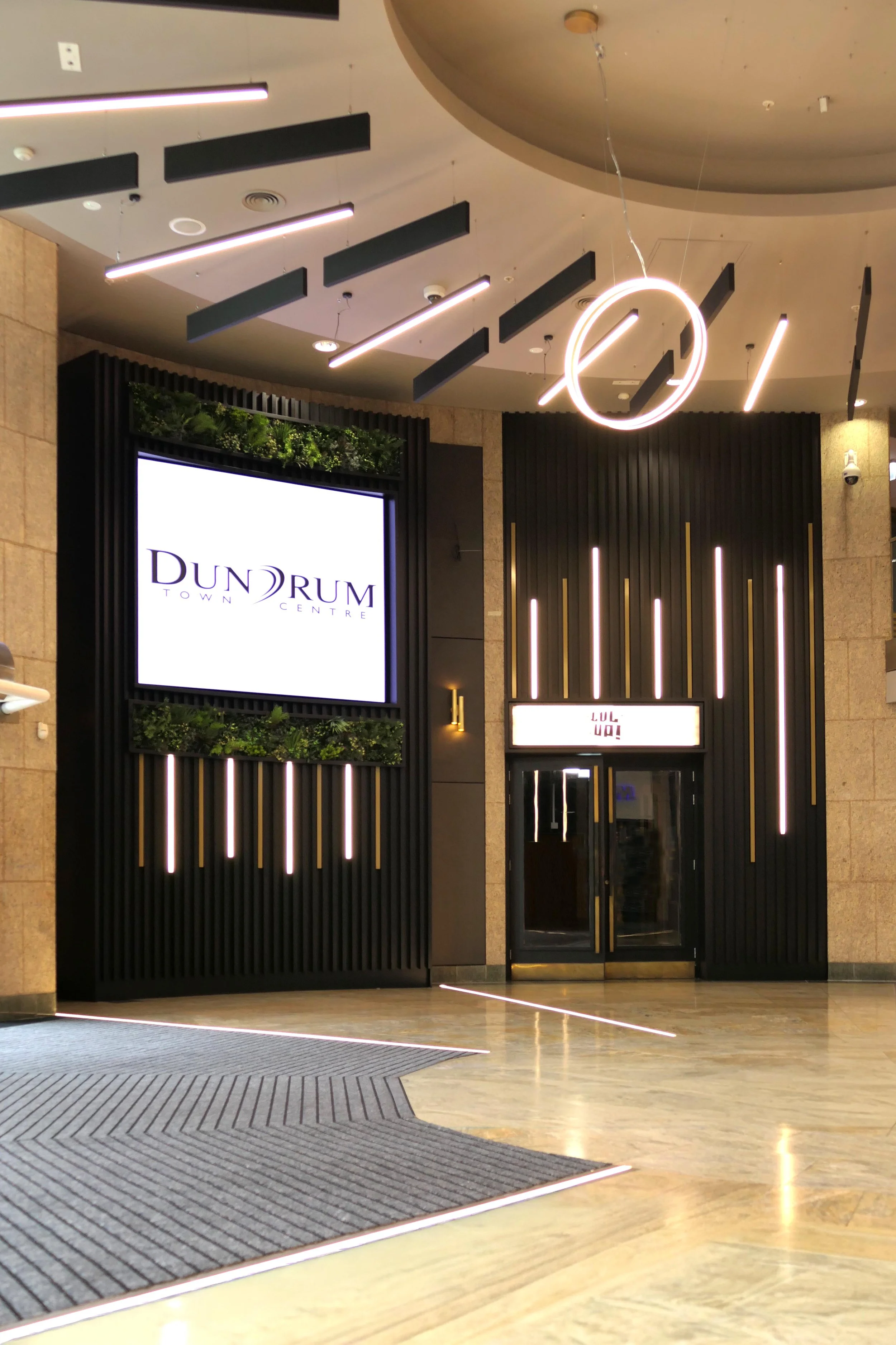 Portrait view of screen.jpg