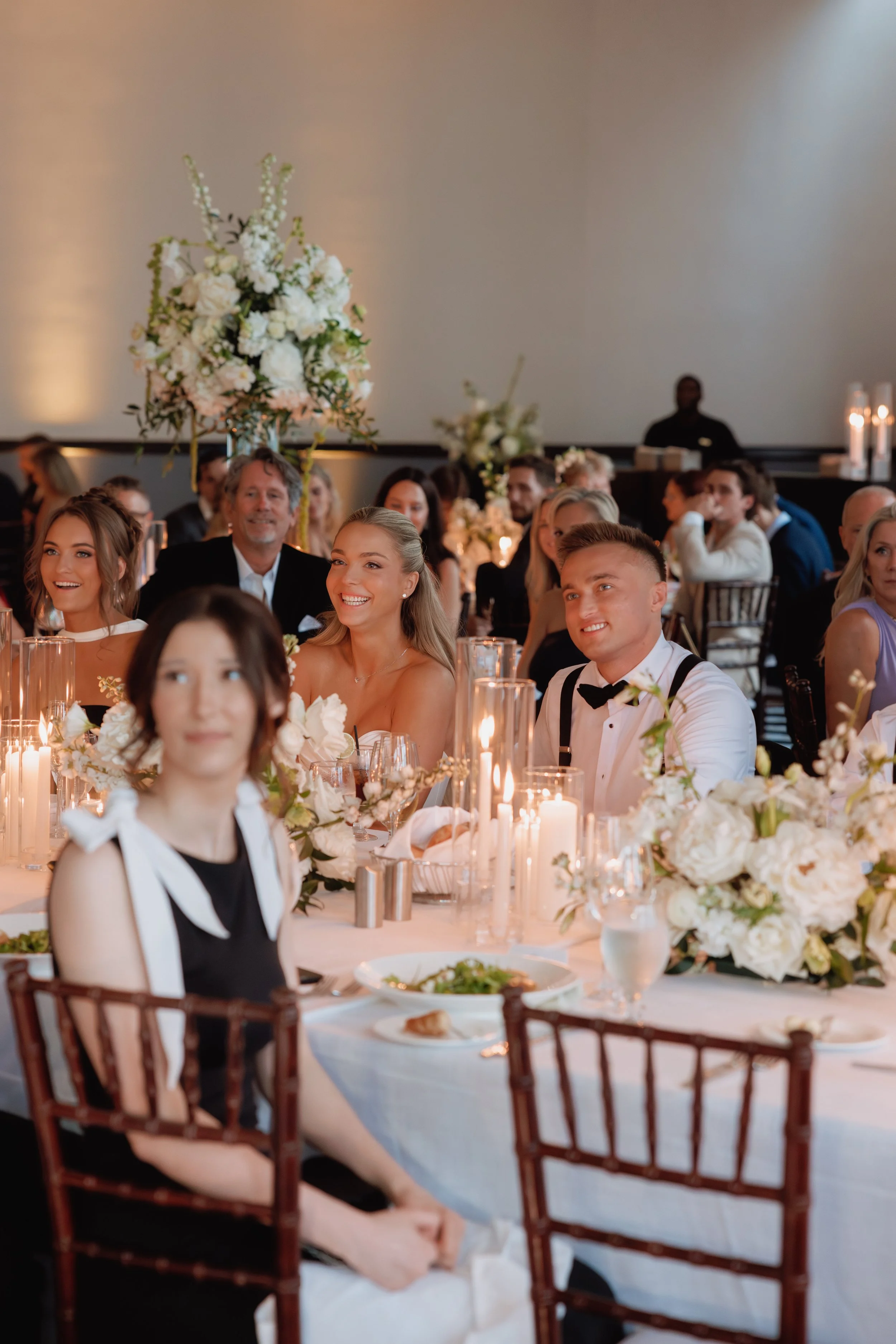 White and Green Luxury wedding in palm beach. A beautiful wedding arch inspiration for an elegant, romantic, garden-inspired wedding.