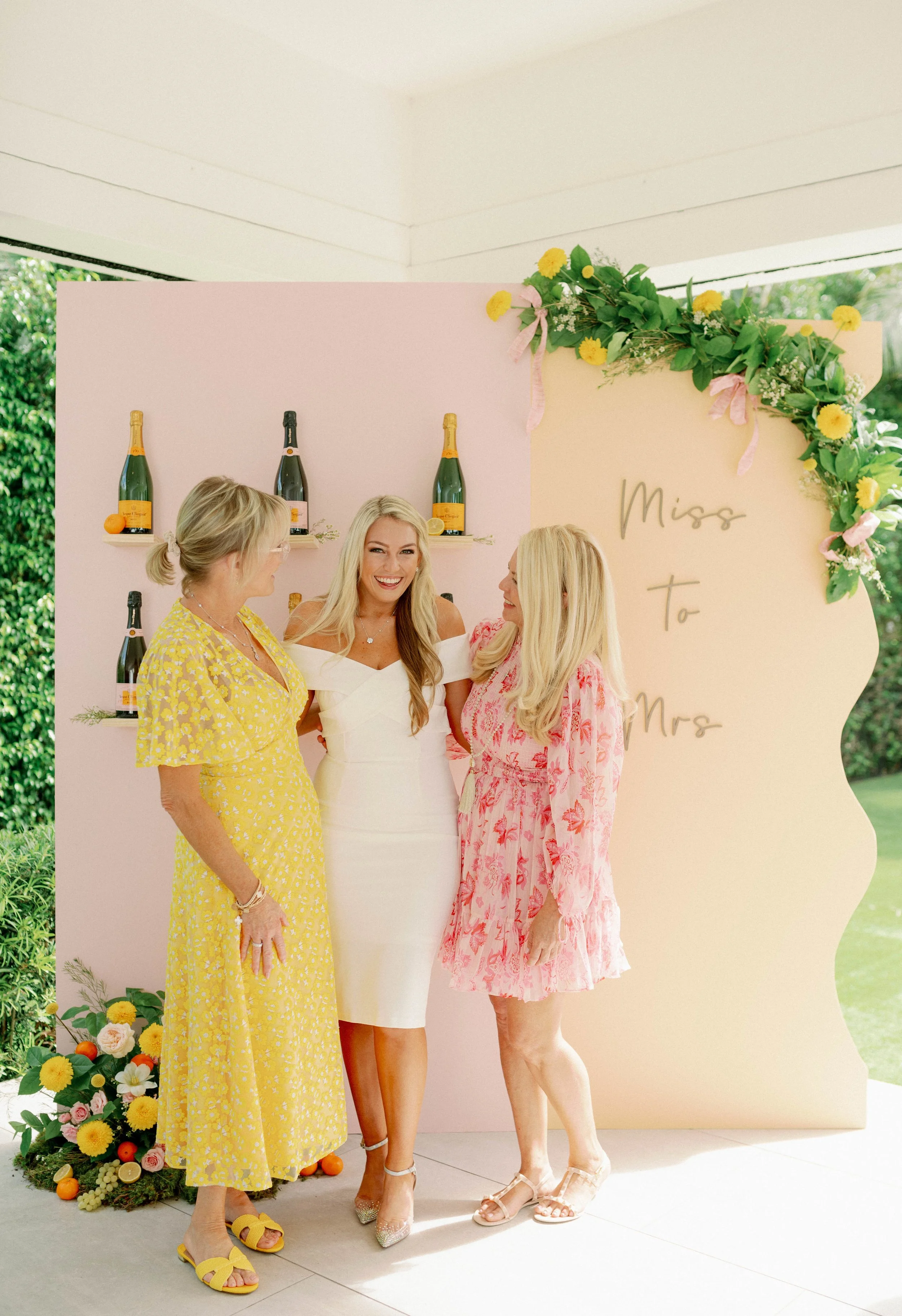 Luxury Bridalshower champange veuve clicquot