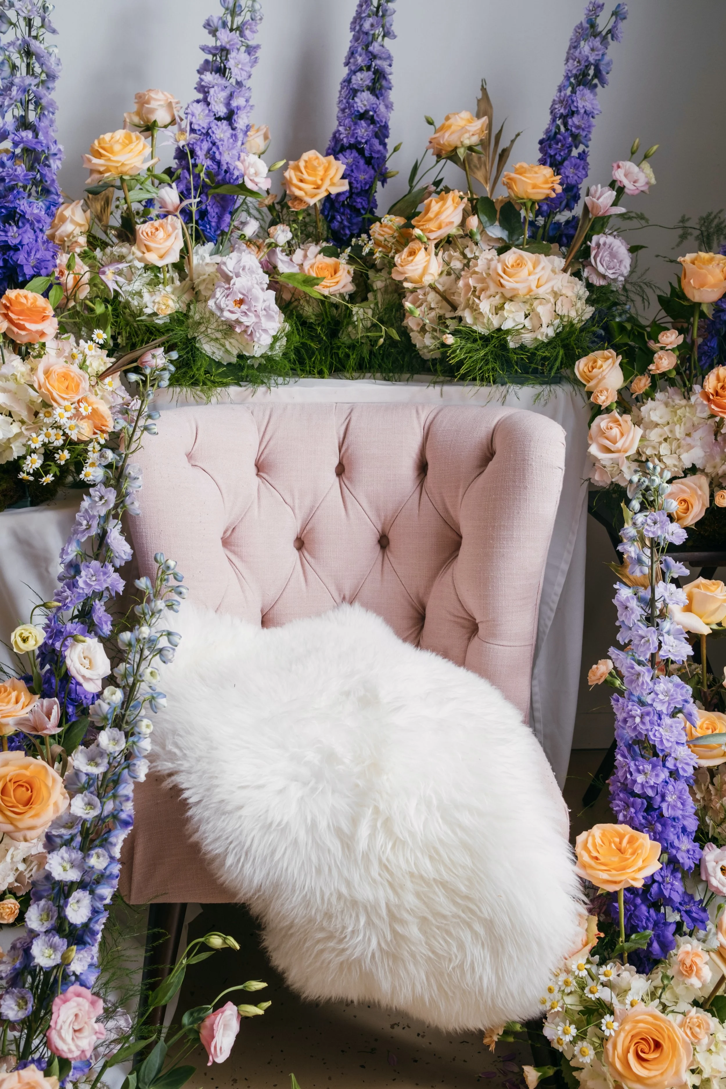 peach fuzz, peachy florals, periwinkle theme, baby shower, luxury picnic