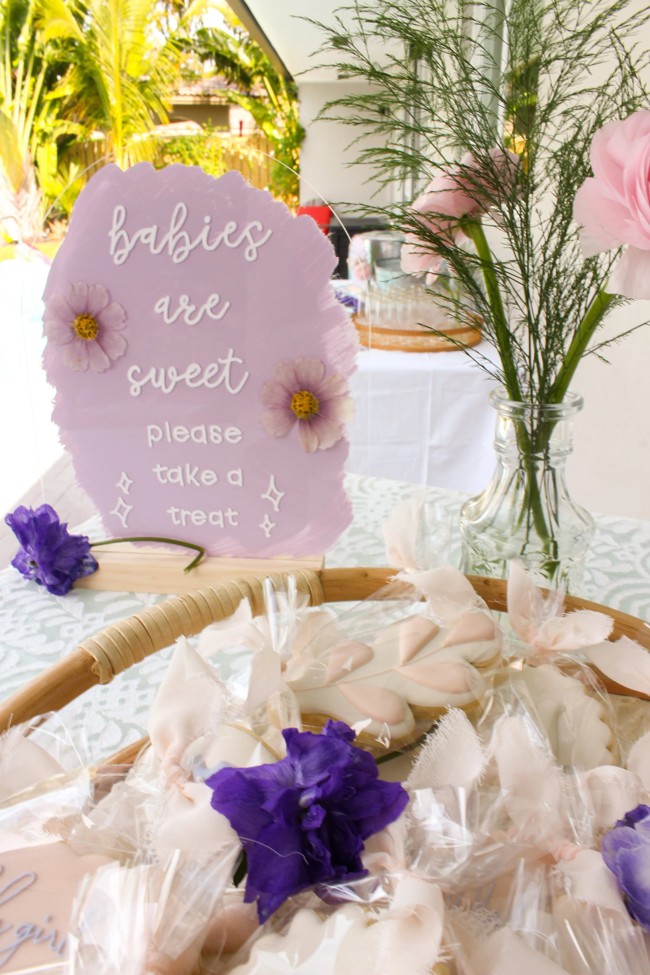 peach fuzz, peachy florals, periwinkle theme, baby shower, luxury picnic