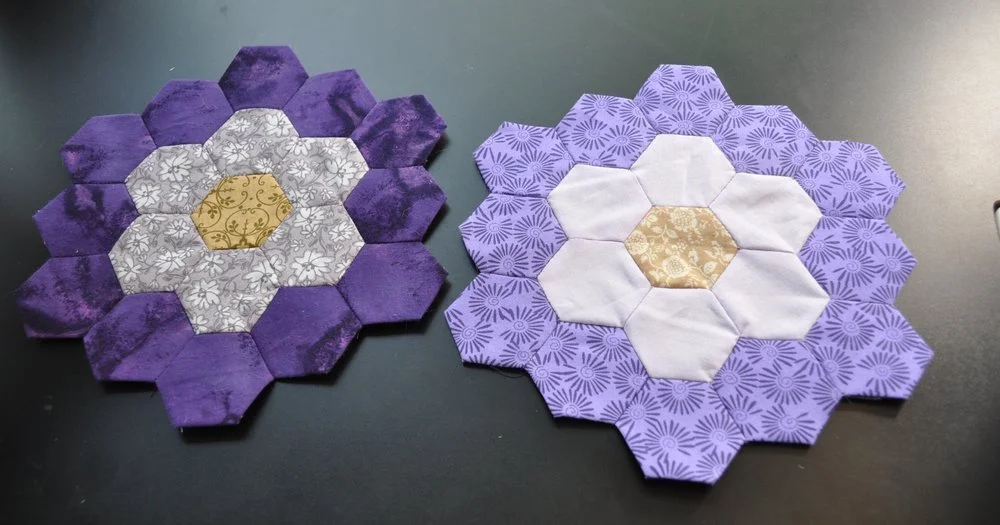 An English Paper Piecing Quilting Inspiration &amp; Rag Quilts! What do they have in common?