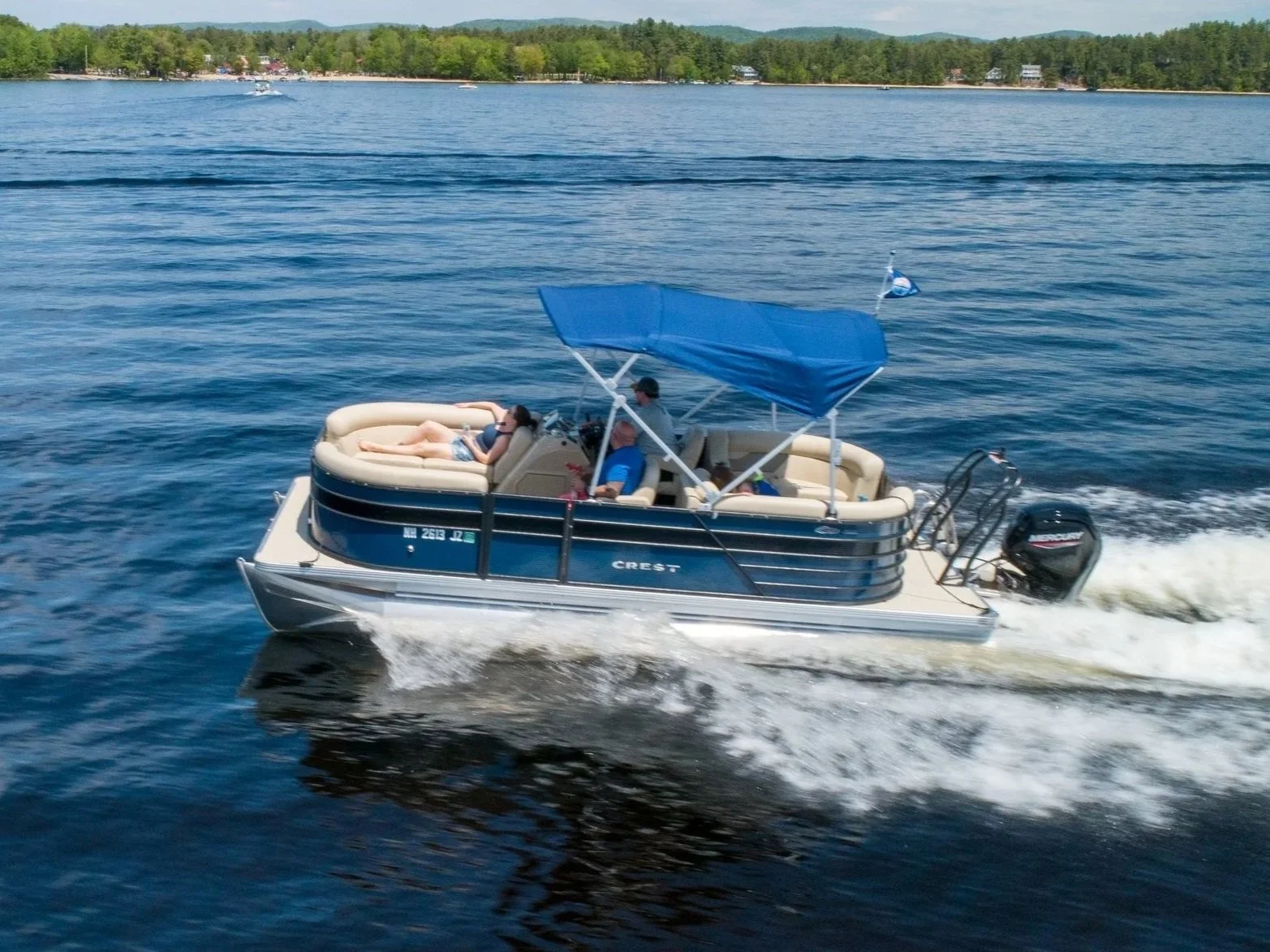 Ossipee Lake Pontoon Rental