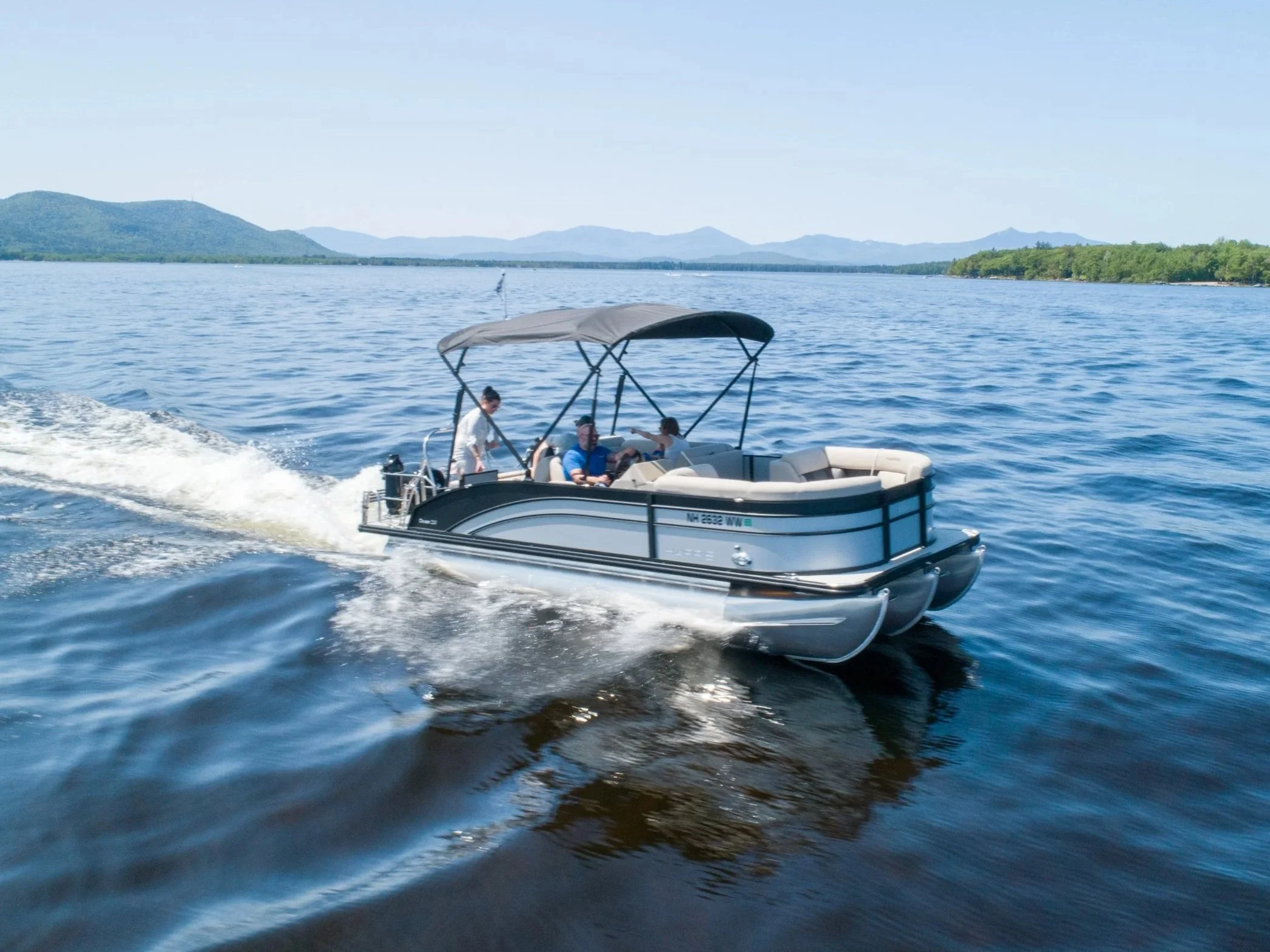 Lake Ossipee Pontoon Rental