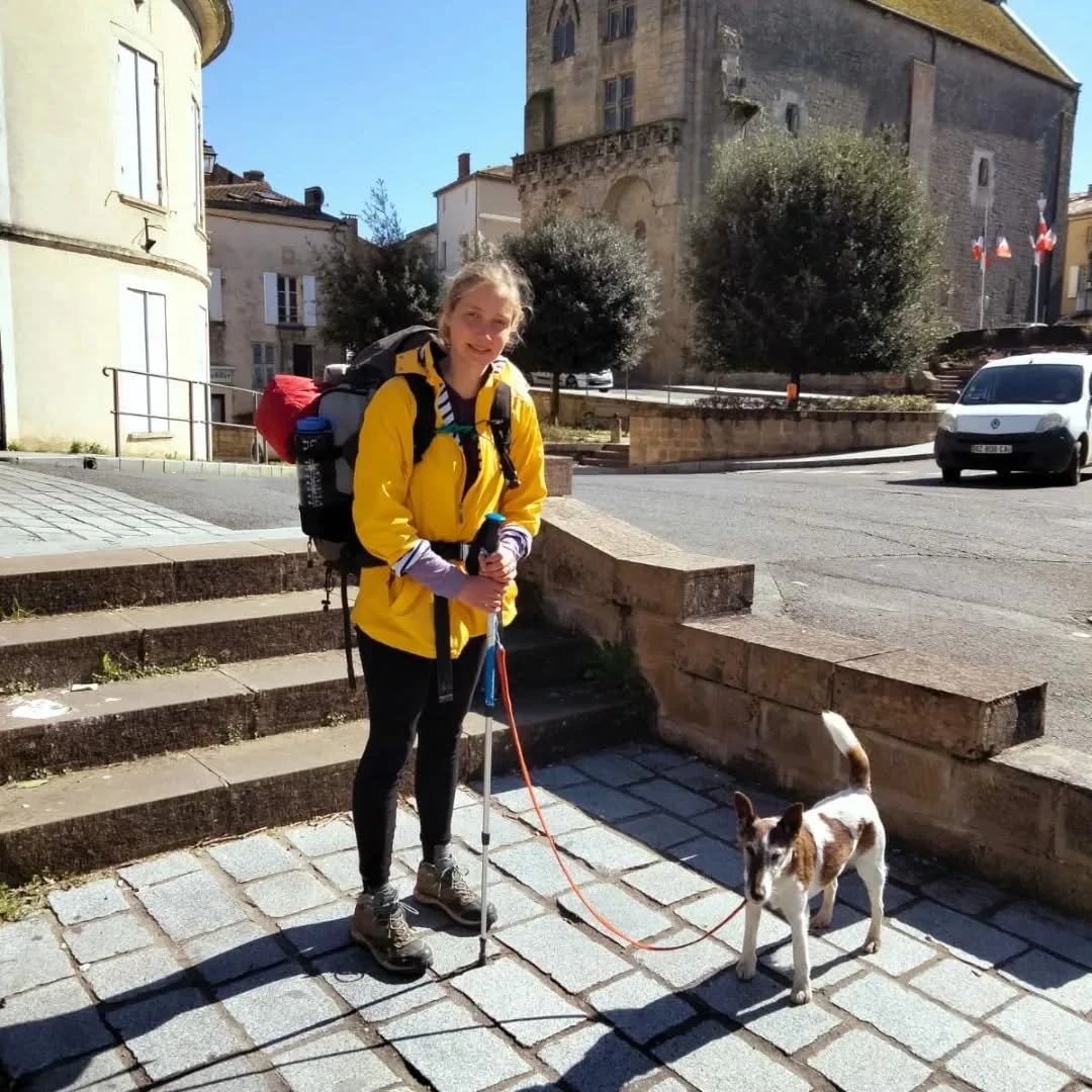The reality of a 3 week unprepared solo hike with an old doggy 🤠 some ups and downs but altogether an experience I will never forget !

&bull;having blisters all over my feet after just a few hours of walking..

&bull; the joy of unpacking and packi