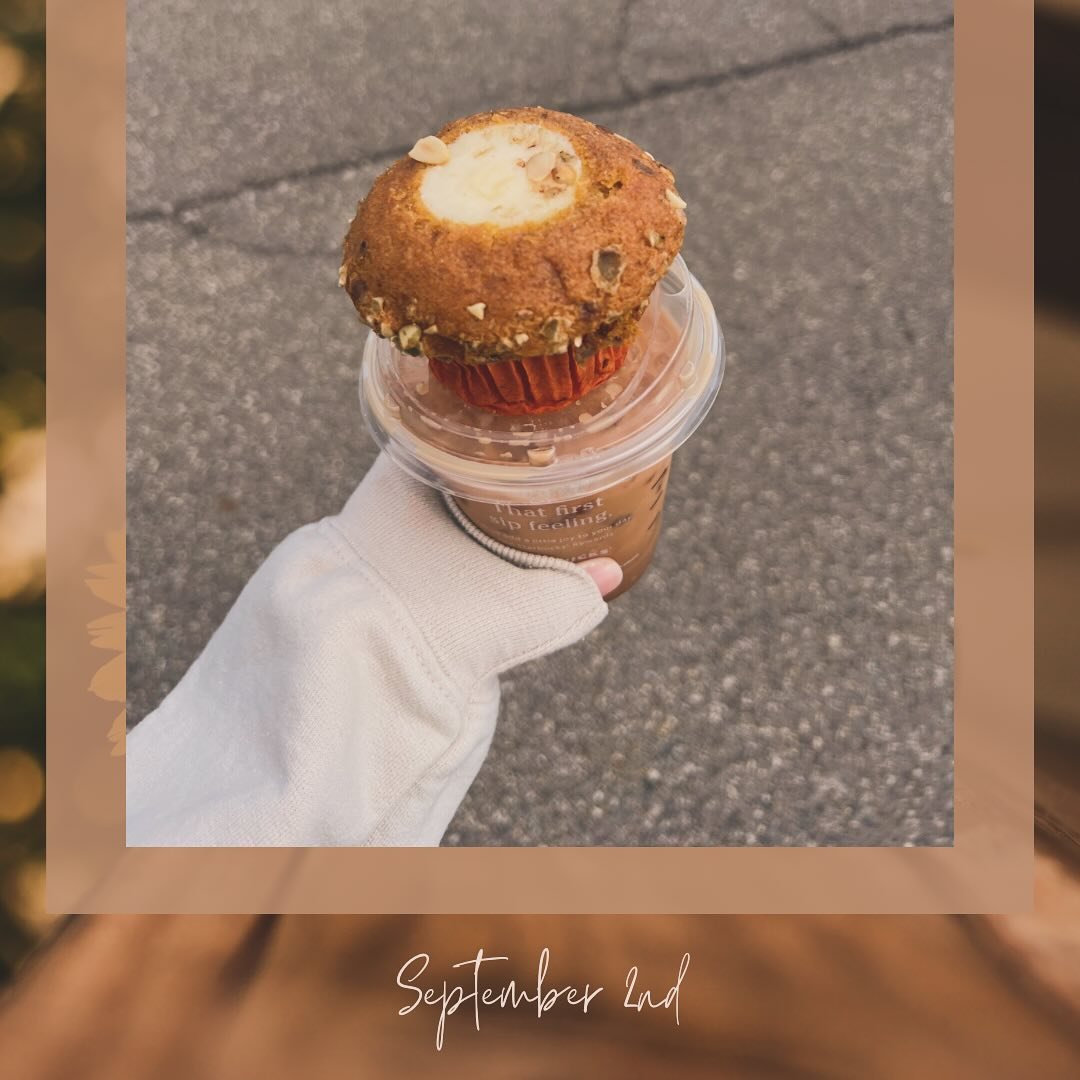 🍂🍂🍂&hellip;&hellip;𝒻𝒶𝓁𝓁 𝒹𝒾𝒶𝓇𝓎&hellip;&hellip;𝓼𝓮𝓹𝓽𝓮𝓶𝓫𝓮𝓻 2&hellip;&hellip;🍂🍂🍂

first pumpkin drink in 🍂september🍂 but of course I&rsquo;ve already had some pumpkin flavors in august

fall coffee pics 🖤

&hellip;.list of thing