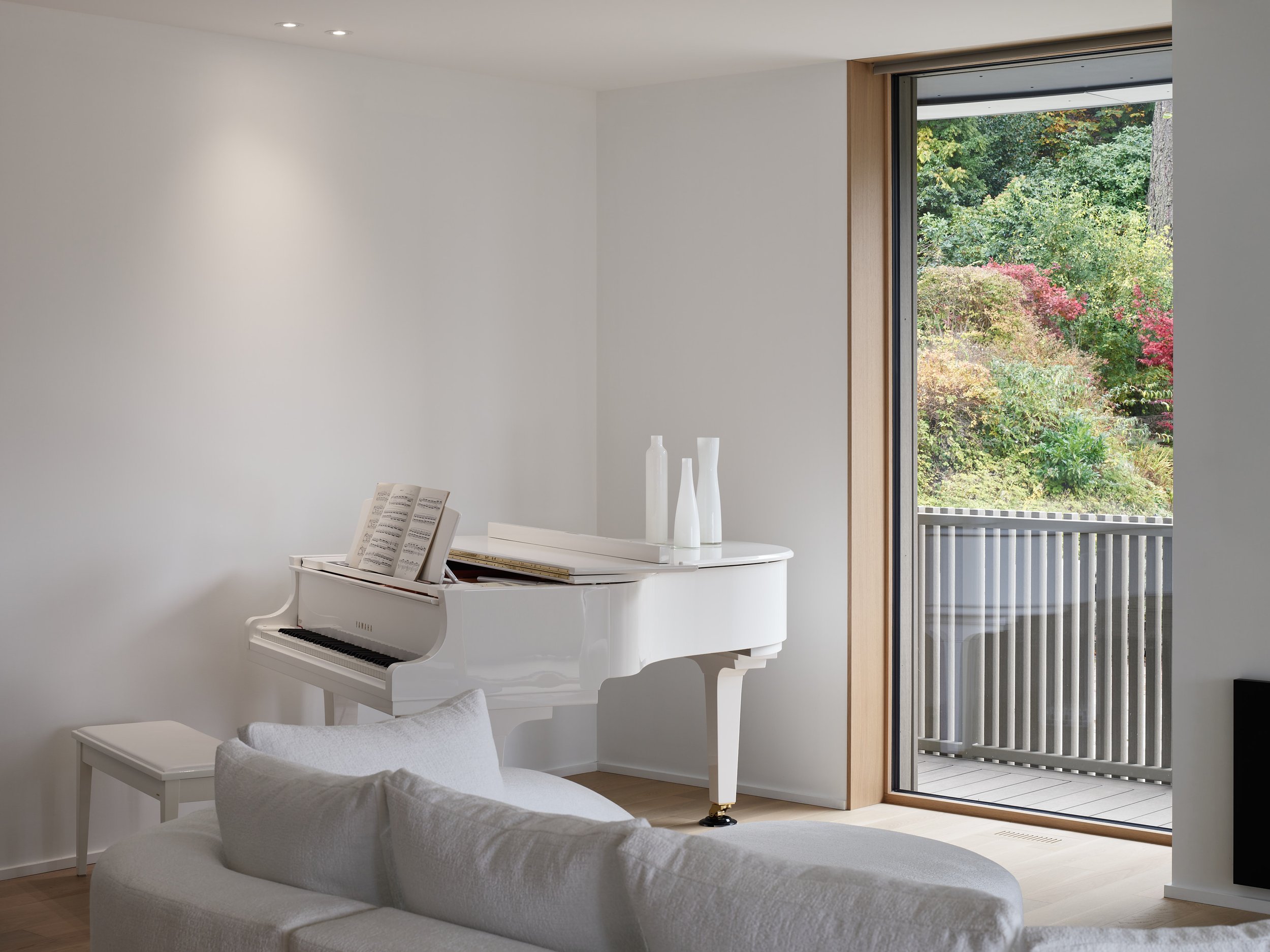 LAP0672_ArchBCPianoHouse_0028-LowRes.jpg