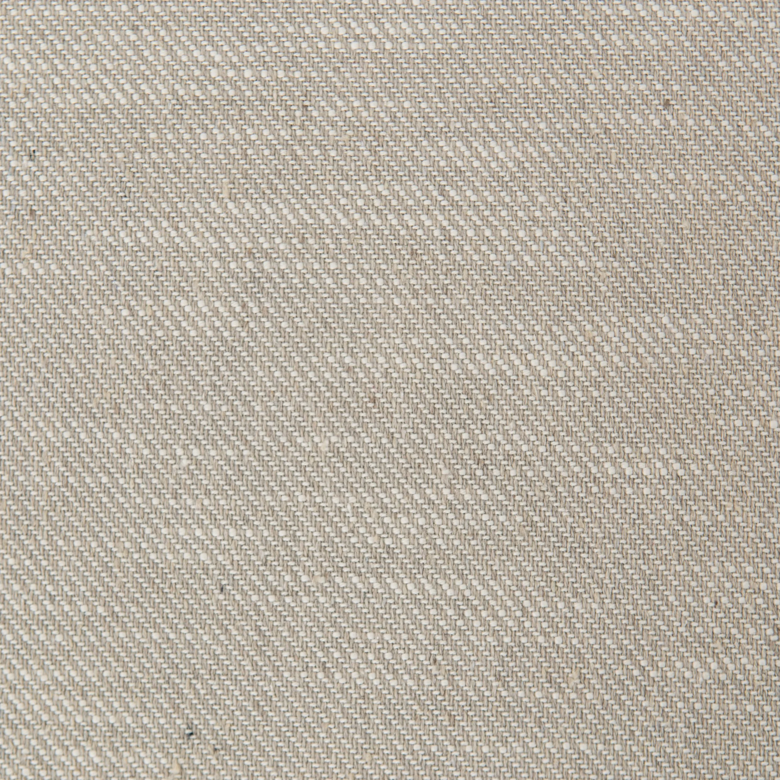 UATR-010-241P_DET_2.jpg
