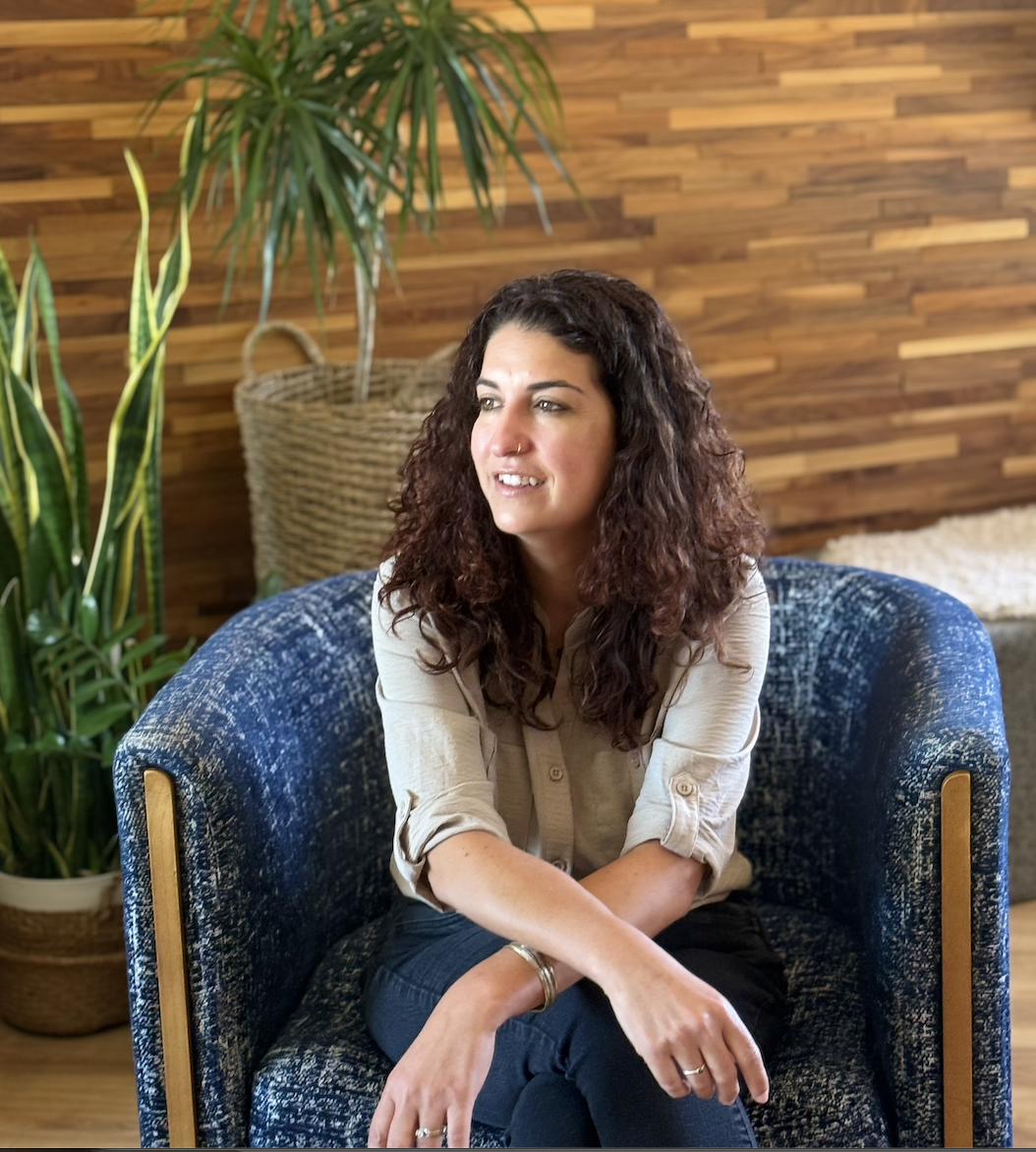 Episode 18: Lisa McJunkin on Integrative Medicine, Trauma Recovery, and Executive Coaching for High Performers