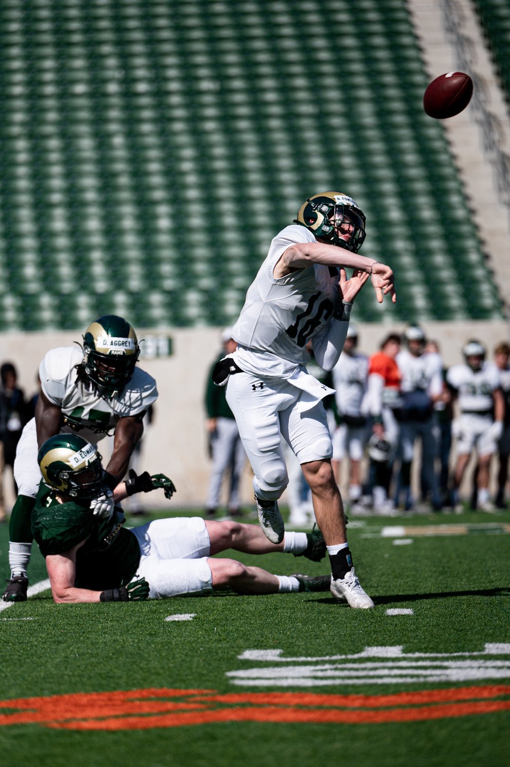 041622_mgladstein_photodesk_Footballpractice10.jpg