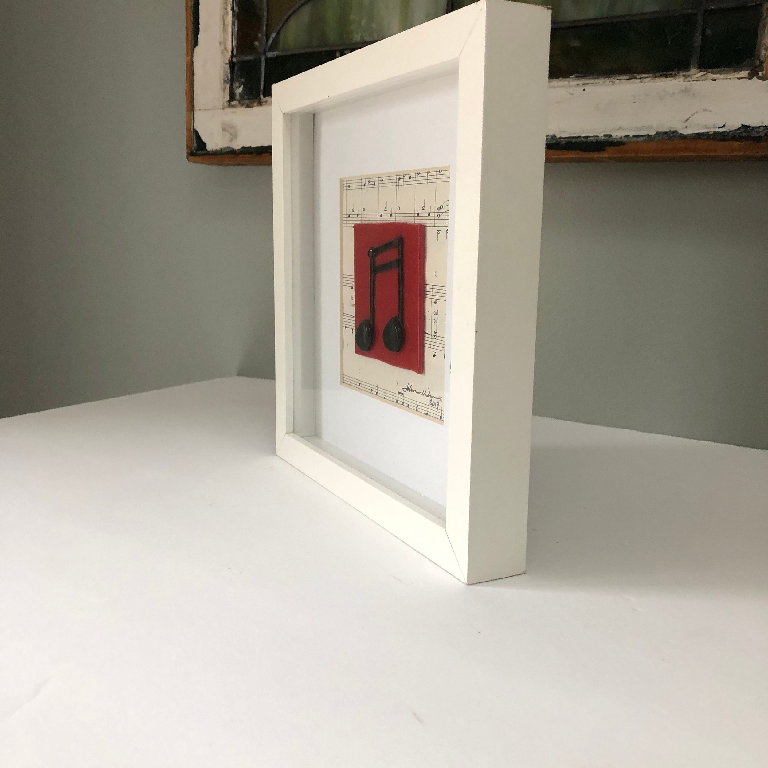 https://i.etsystatic.com/9806536/r/il/c106e7/3453372975/il_fullxfull.3453372975_gofr.jpg
