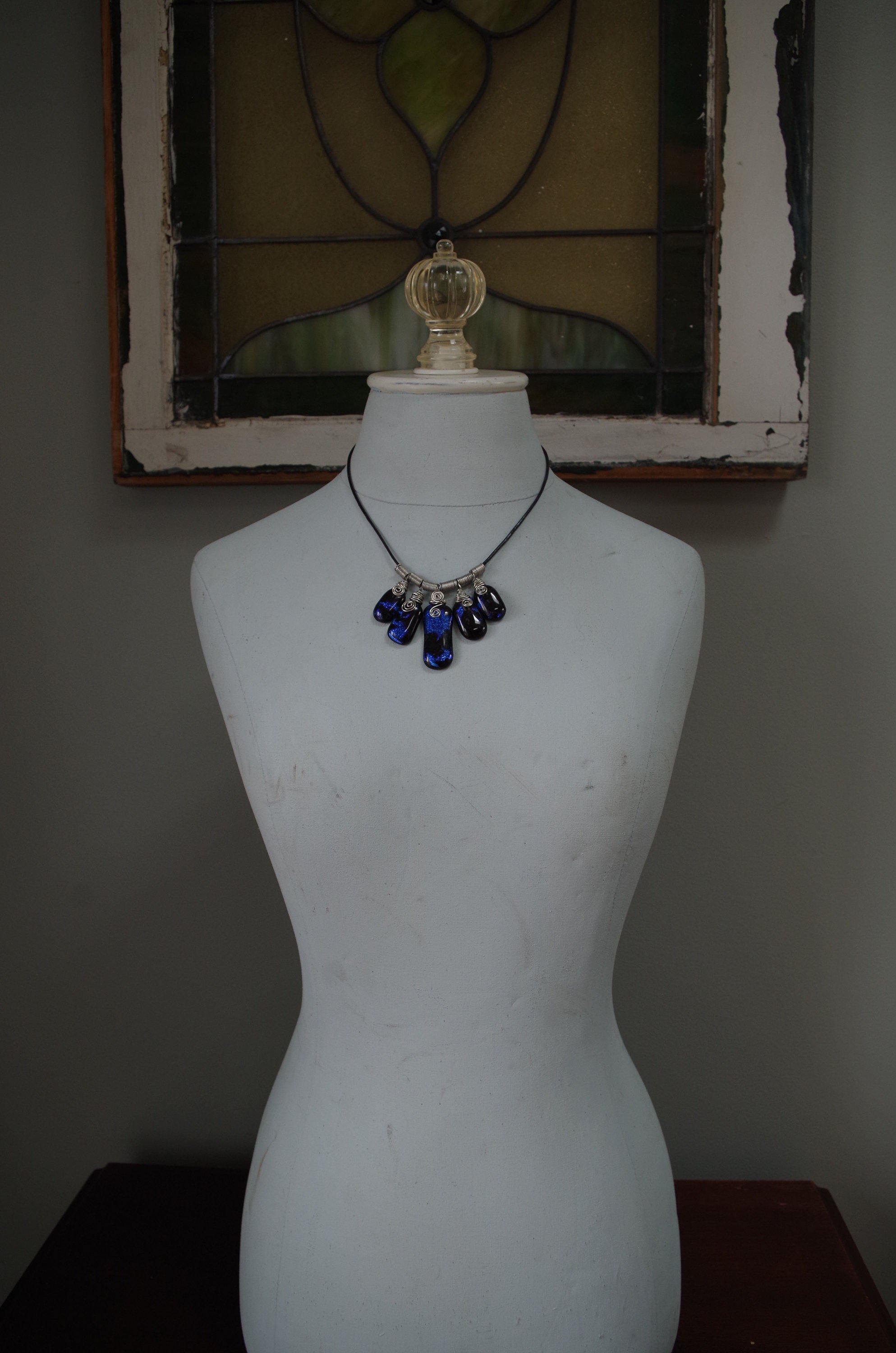 https://i.etsystatic.com/9806536/r/il/7d0073/2269709566/il_fullxfull.2269709566_sqos.jpg