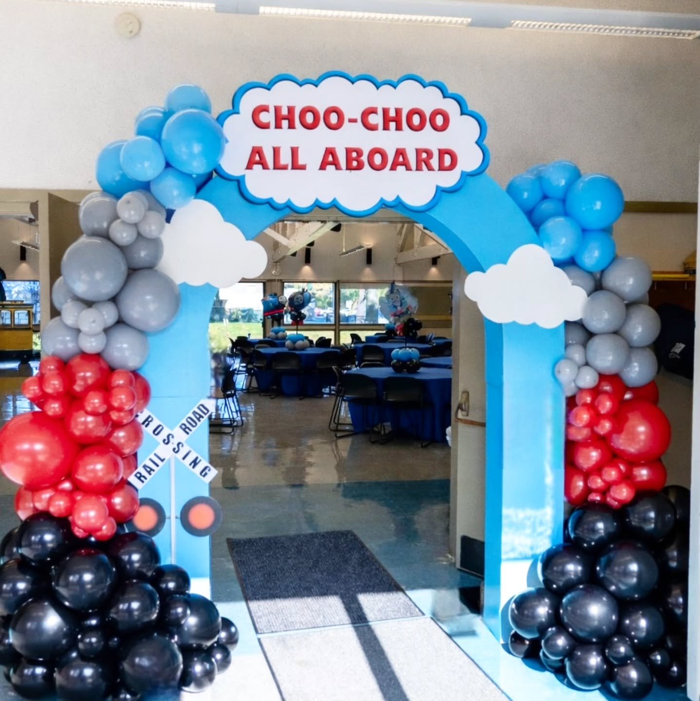 Choo-Choo All Aboard! 
.
Felipe IV &amp; Friends! 
.
.
Backdrop designed by @four_forty_four_events 
.
.
#bayareaeventplanner #bayareapartyplanner #bayareakidsparty #bayareaeventplanner #kidsparty