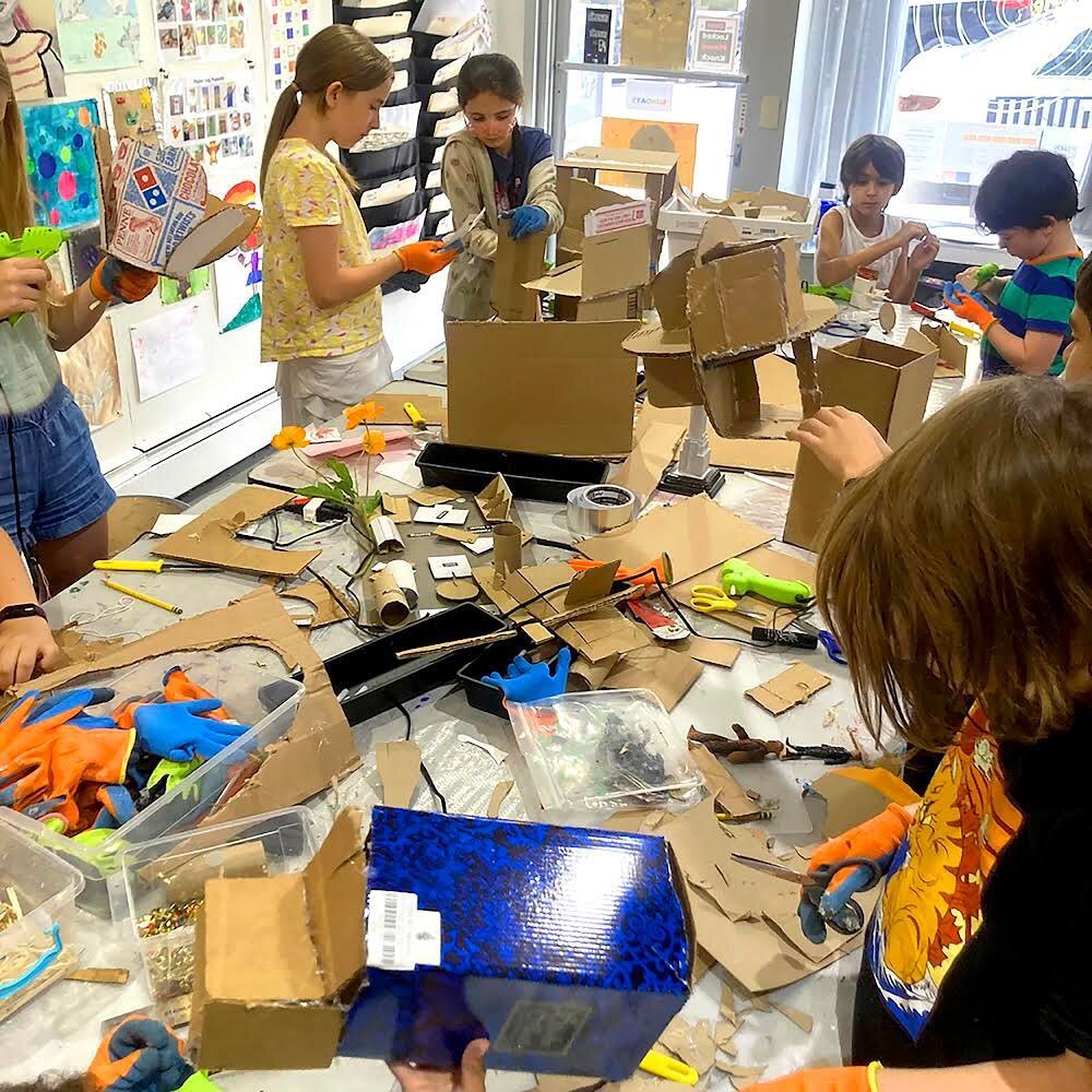 Summer Camp Highlights 

+Sculpture &amp; Architecture Week:
* Cardboard Construction 
* 3D Geometric Paper 
* Wood Beam Construction
* Clay Coil Techniques &amp; Clay Animals