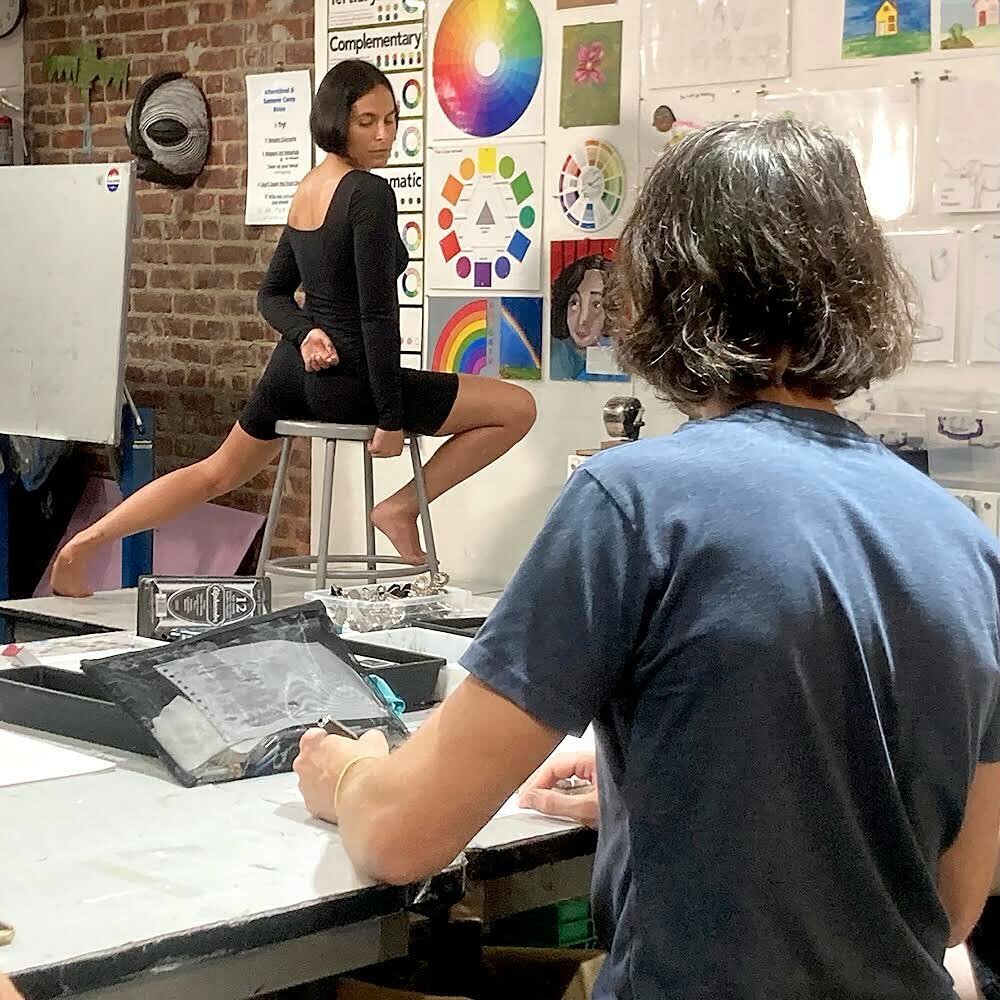 .
Adult Figure Drawing Sessions
1st &amp; 3rd Thursdays / 6:30-8:30pm

Draw from clothed models in the company of friends.
Hudson Heights Art Studio supplies a wide range of drawing tools &amp; newsprint paper&hellip;or bring your own. This is an ope